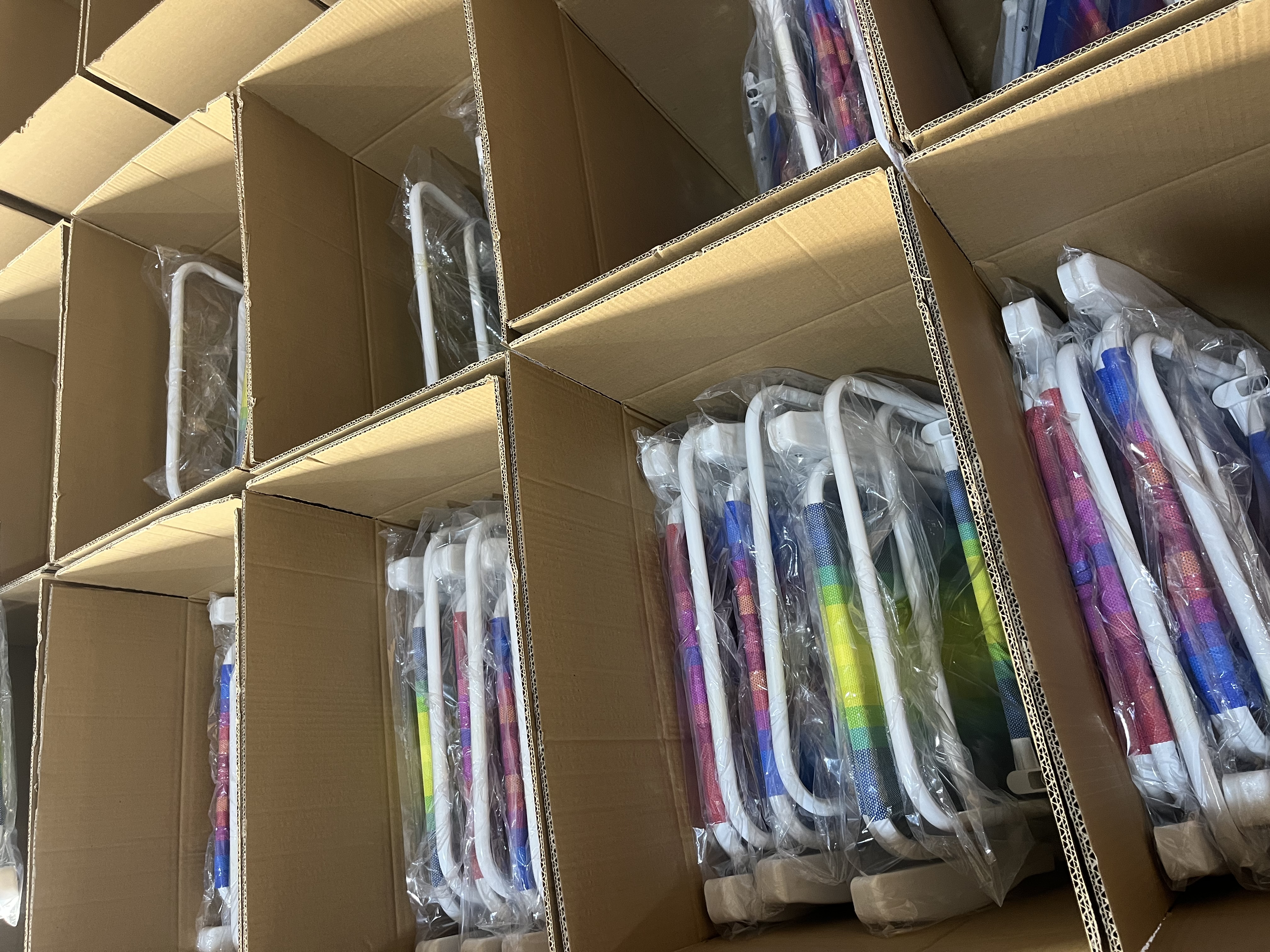 跨境直供折叠椅 户外休闲椅 沙滩椅 弹簧椅便携式钓鱼椅凳子靠背椅详情图2