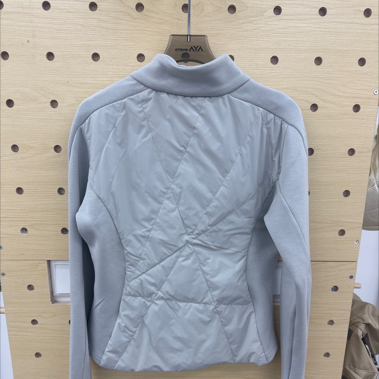 多功能透气运动户外棉服产品图