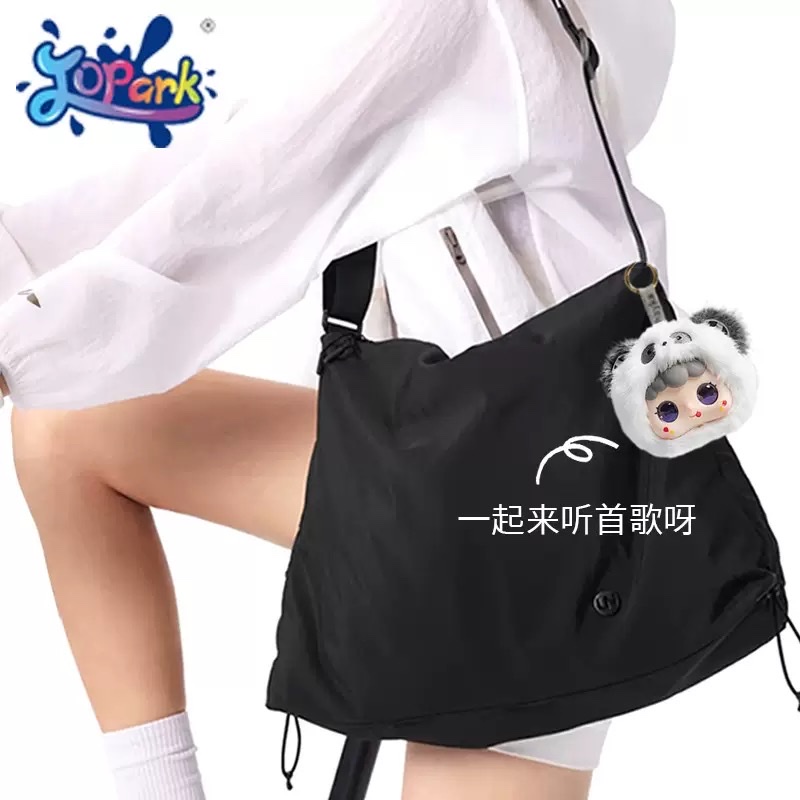 Soft and fluffy AI smart toys for companionship, interaction and comfort, plush dolls, versatile backpacks, bags and pendants details Picture