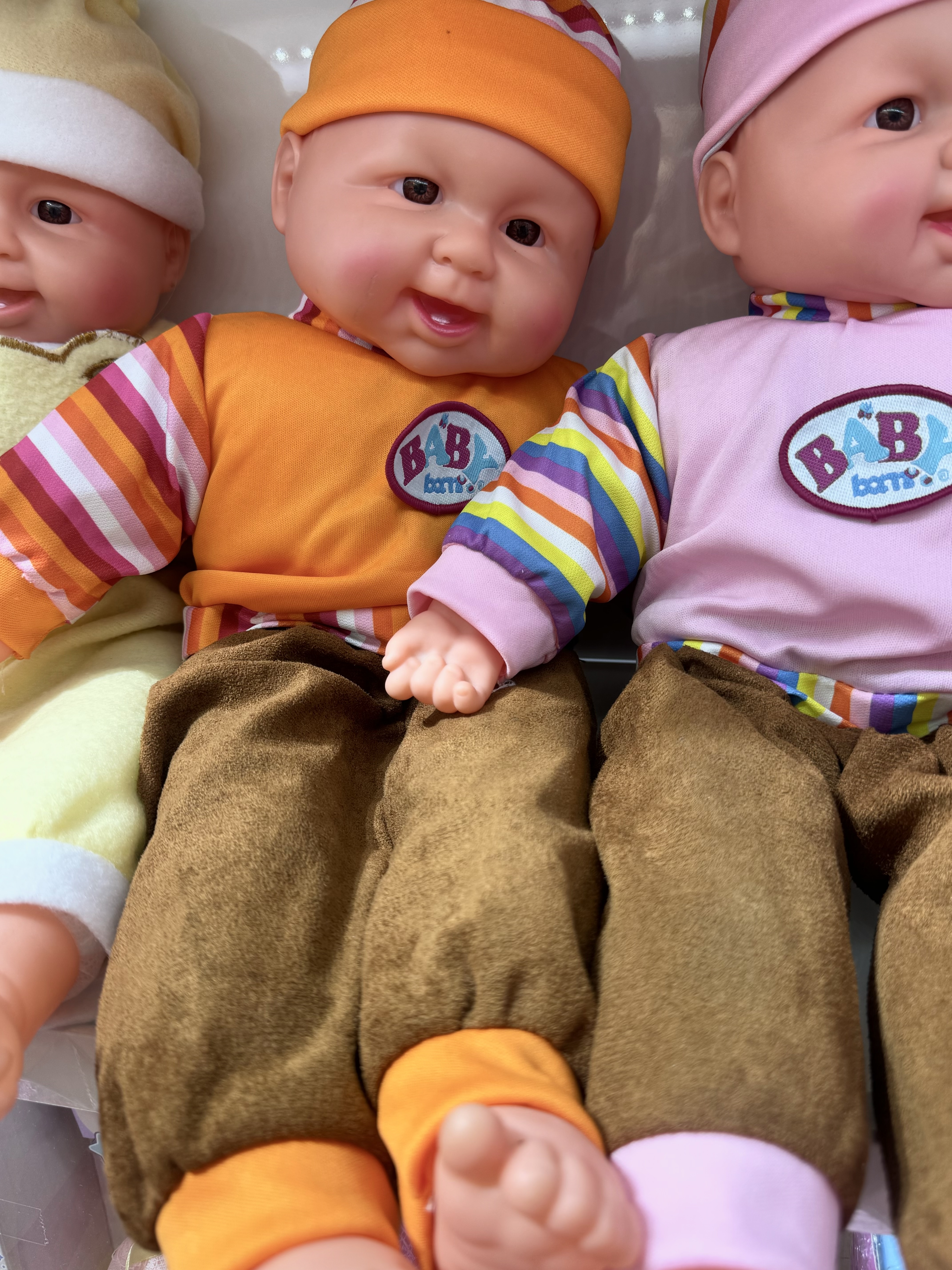 Simulated baby doll, doll, baby sleeping companion, soothing doll, playhouse prop for kindergarten class, doll, vinyl doll, doll with laughter, striped element, doll with cotton Application Scenario