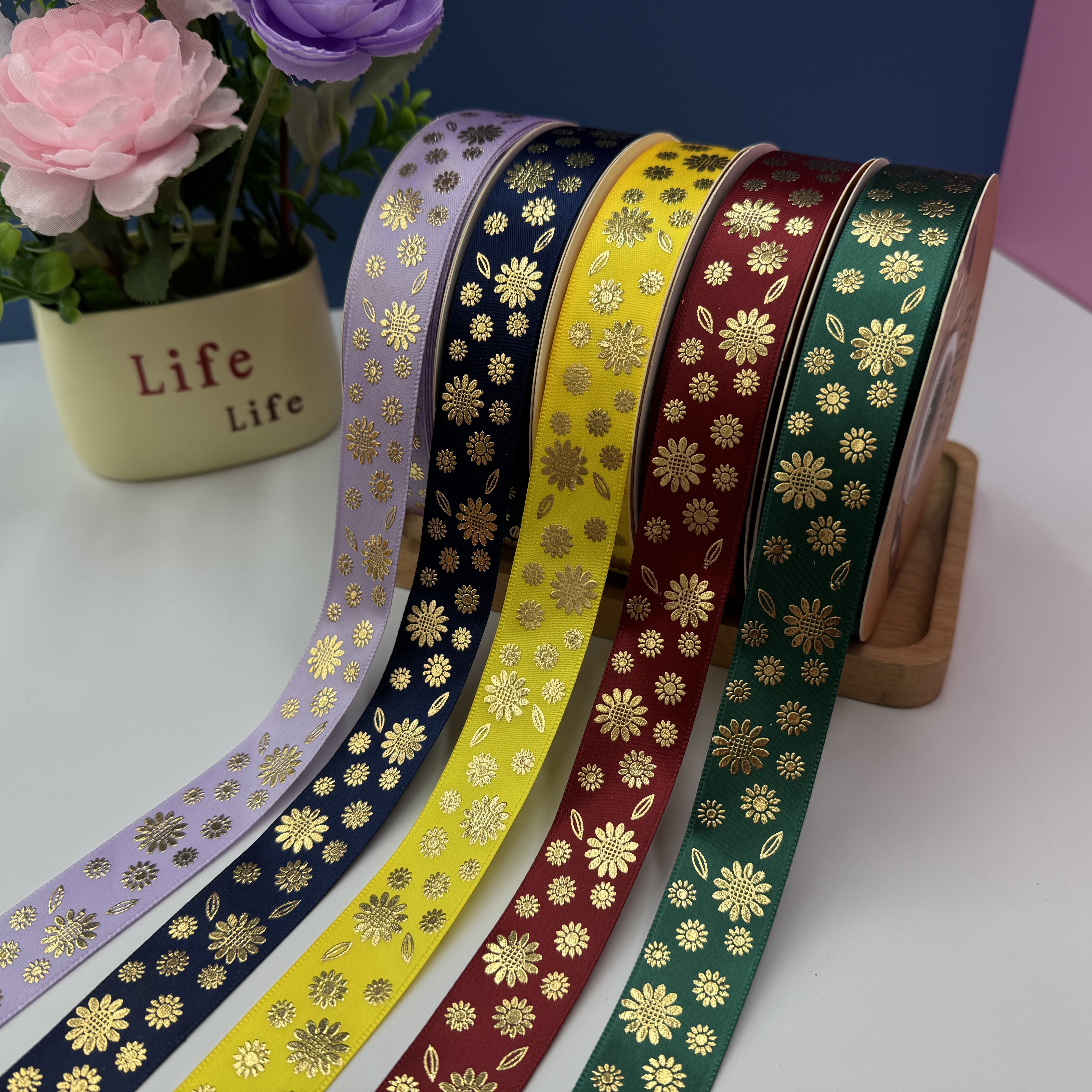 2.5cm wide best-selling heat-set three-dimensional gilded ribbon, diy bow webbing, bar tray ribbon material, chrysanthemum ribbon detail image 5
