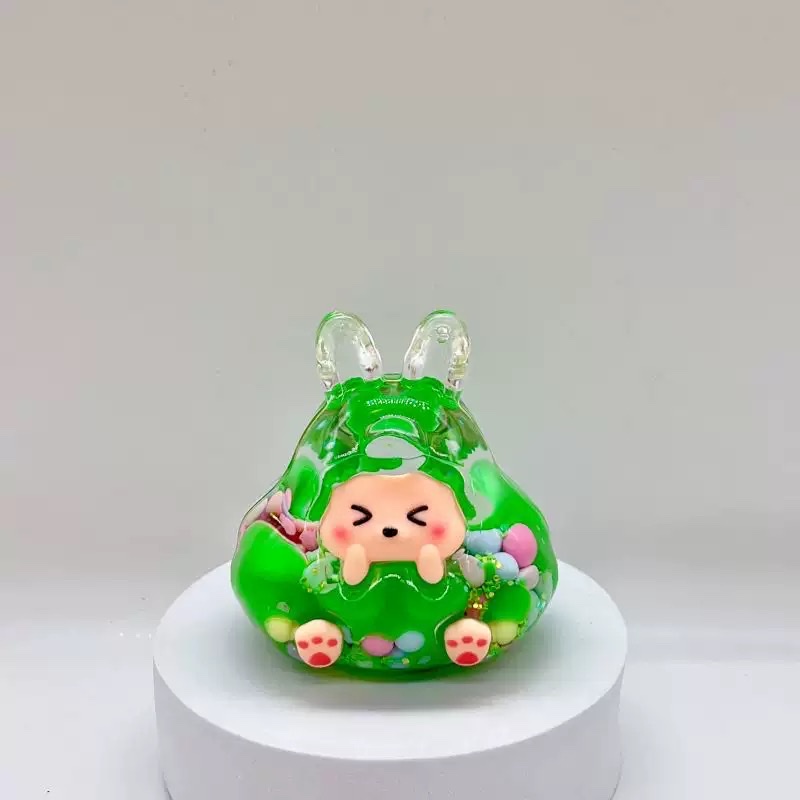 Internet-famous bestsellers include oil flow Shatata keychains, colorful bean figurines, blind boxes, blind bags, gifts, accessories, key chains, wholesale and matching Item Picture