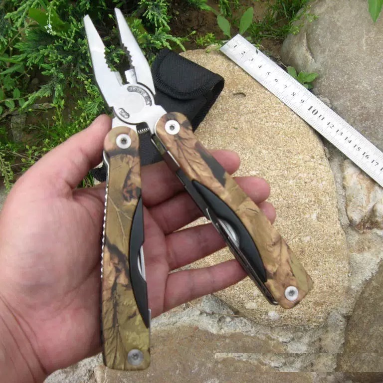 Multi-functional pliers, outdoor universal tool pliers, camouflage camping outdoor tools, large portable tools