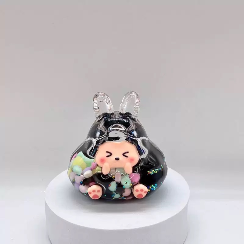 Internet-famous bestsellers include oil flow Shatata keychains, colorful bean figurines, blind boxes, blind bags, gifts, accessories, key chains, wholesale and matching Specification image