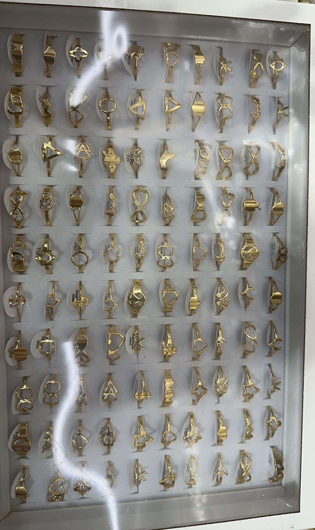 100个混款盒装不锈钢戒指女戒指饰品时尚饰品搭配款式多样