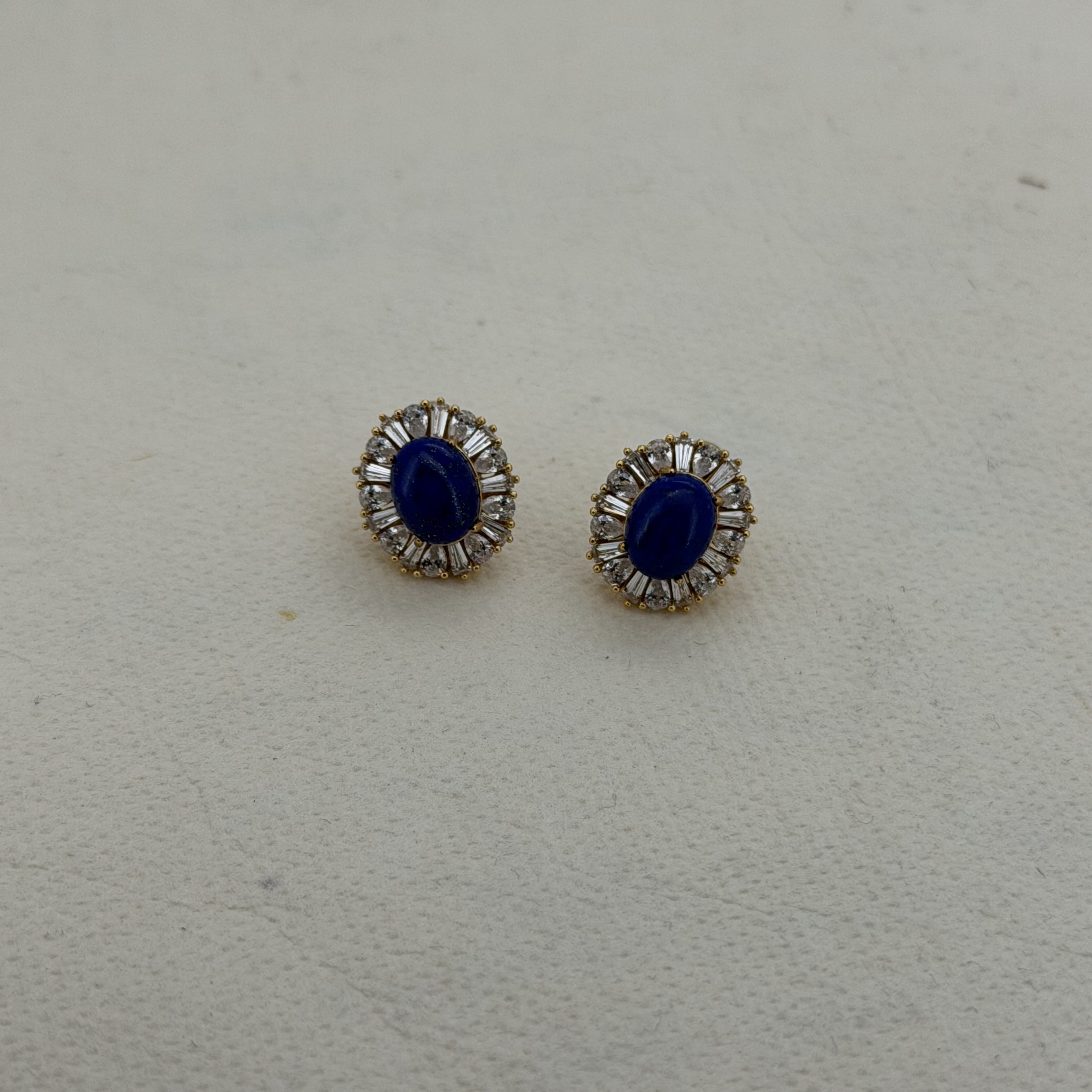 青金石镶锆石耳钉详情图1