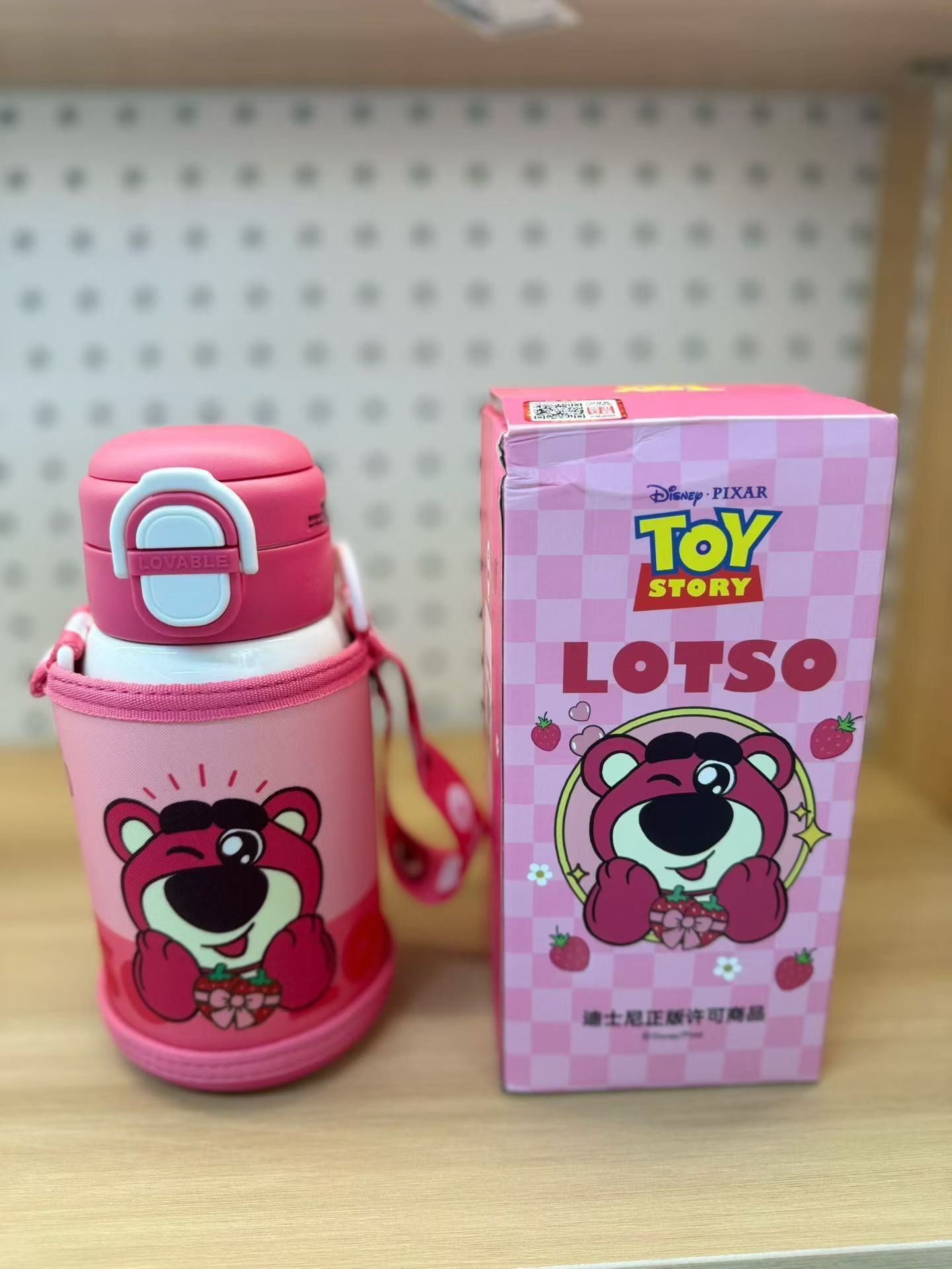 正版迪士尼 530ML 容量 保温杯，直饮口、吸管口两用详情图6