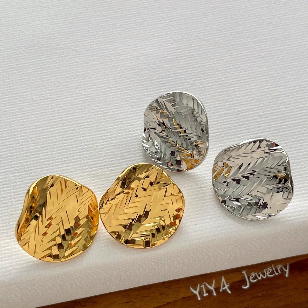 不规则金属碎冰耳环女小众轻奢高级感气质百搭光面爆闪法式耳饰耳环