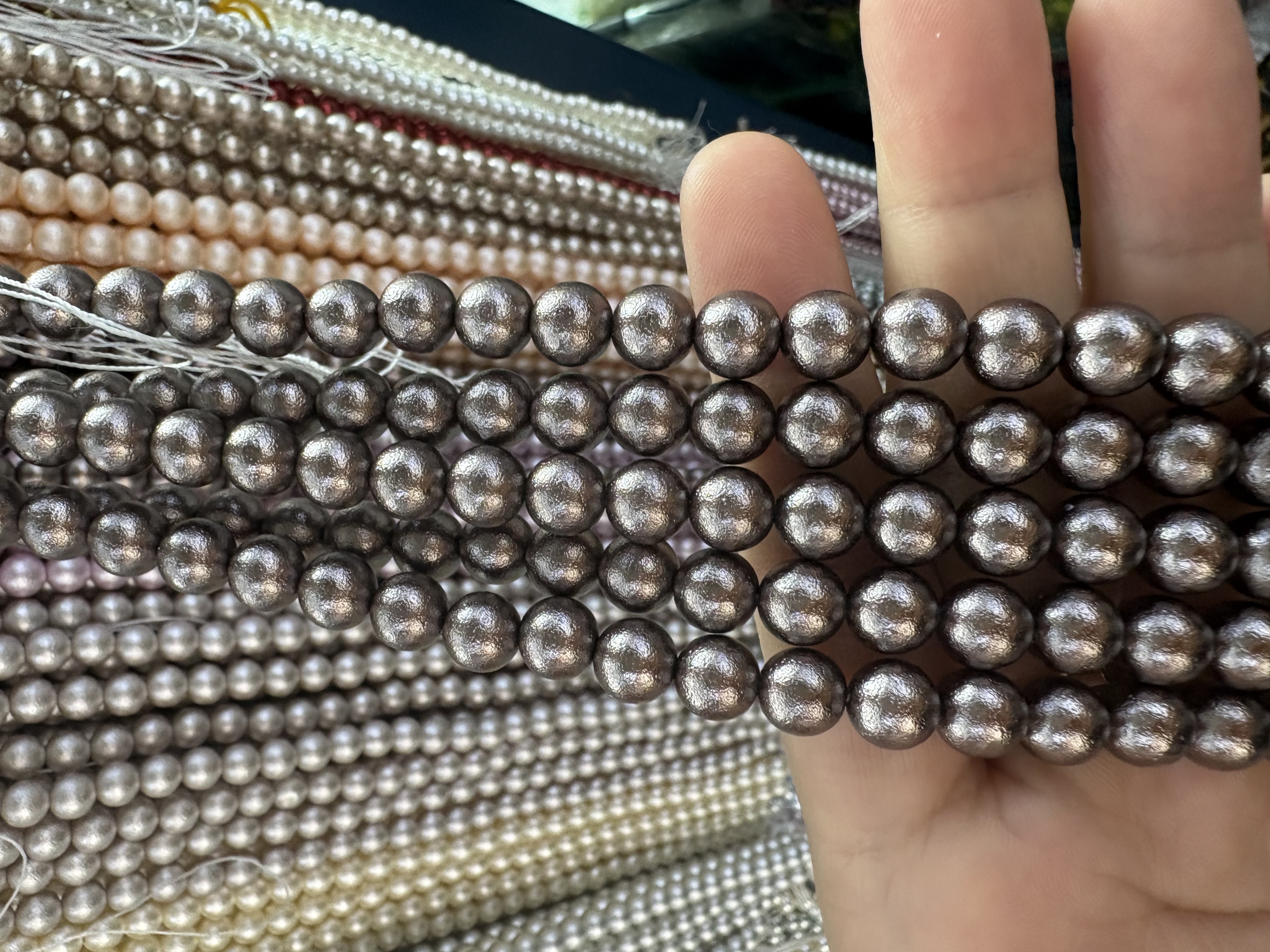 Handmade beaded beads, DIY materials, pearl glass beads, jewelry accessories, multiple colors and styles, decorative materials Specification image