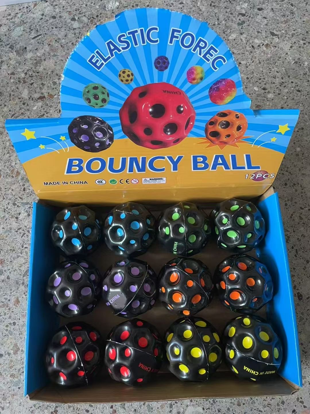 跨境热卖黑彩洞洞球，弹力球玩具，高弹球