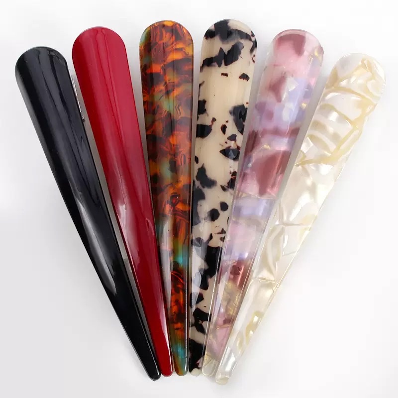 Horn clips, hair clips, duckbill clips