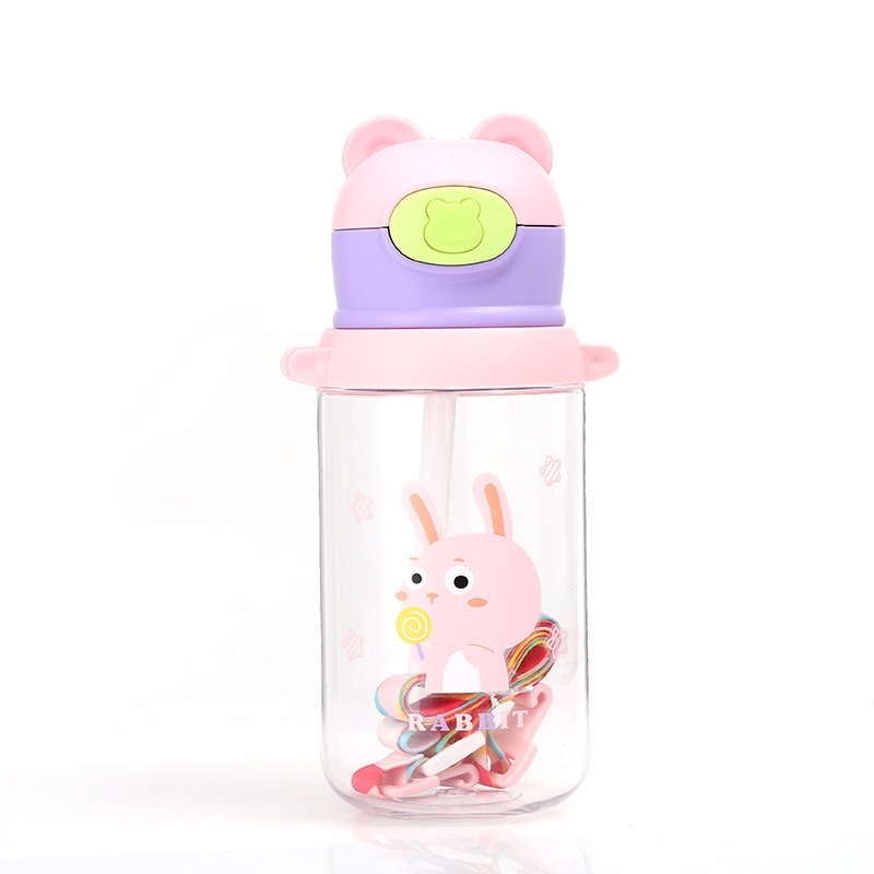 New children's creative bouncy lid plastic cup, bear portable water cup, cartoon cute student portable cup Application Scenario