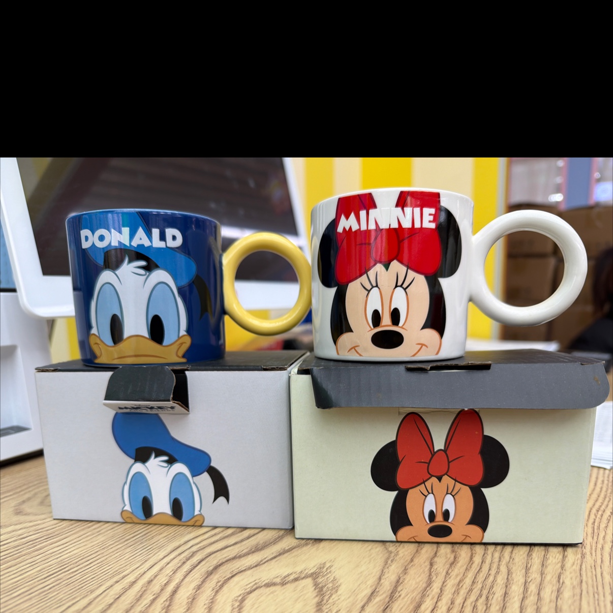 迪斯尼系列马克杯产品图