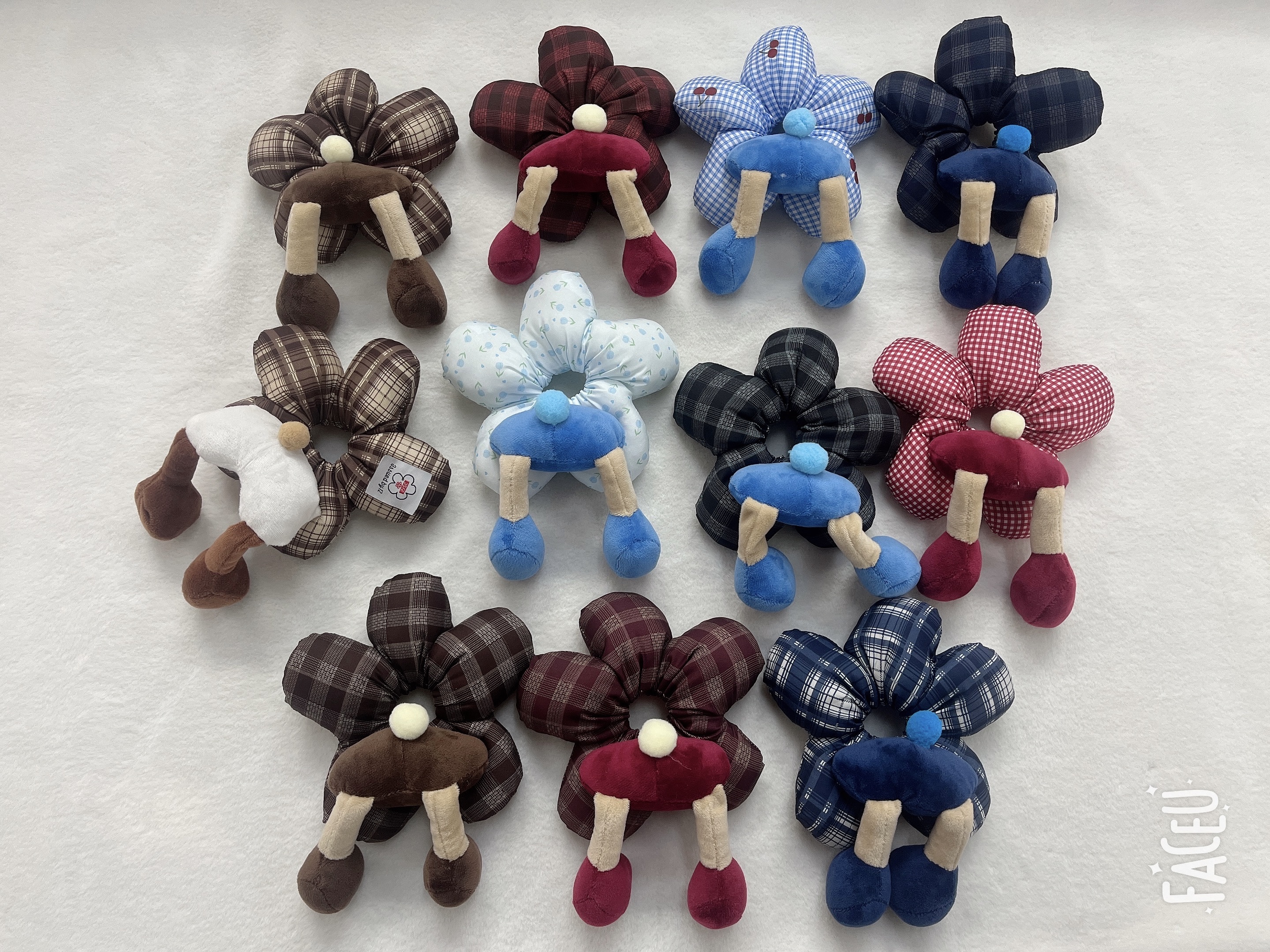 Cute and trendy bottom hair band, a must-have item for a playful, cute and fashionable bun hairstyle Item Picture