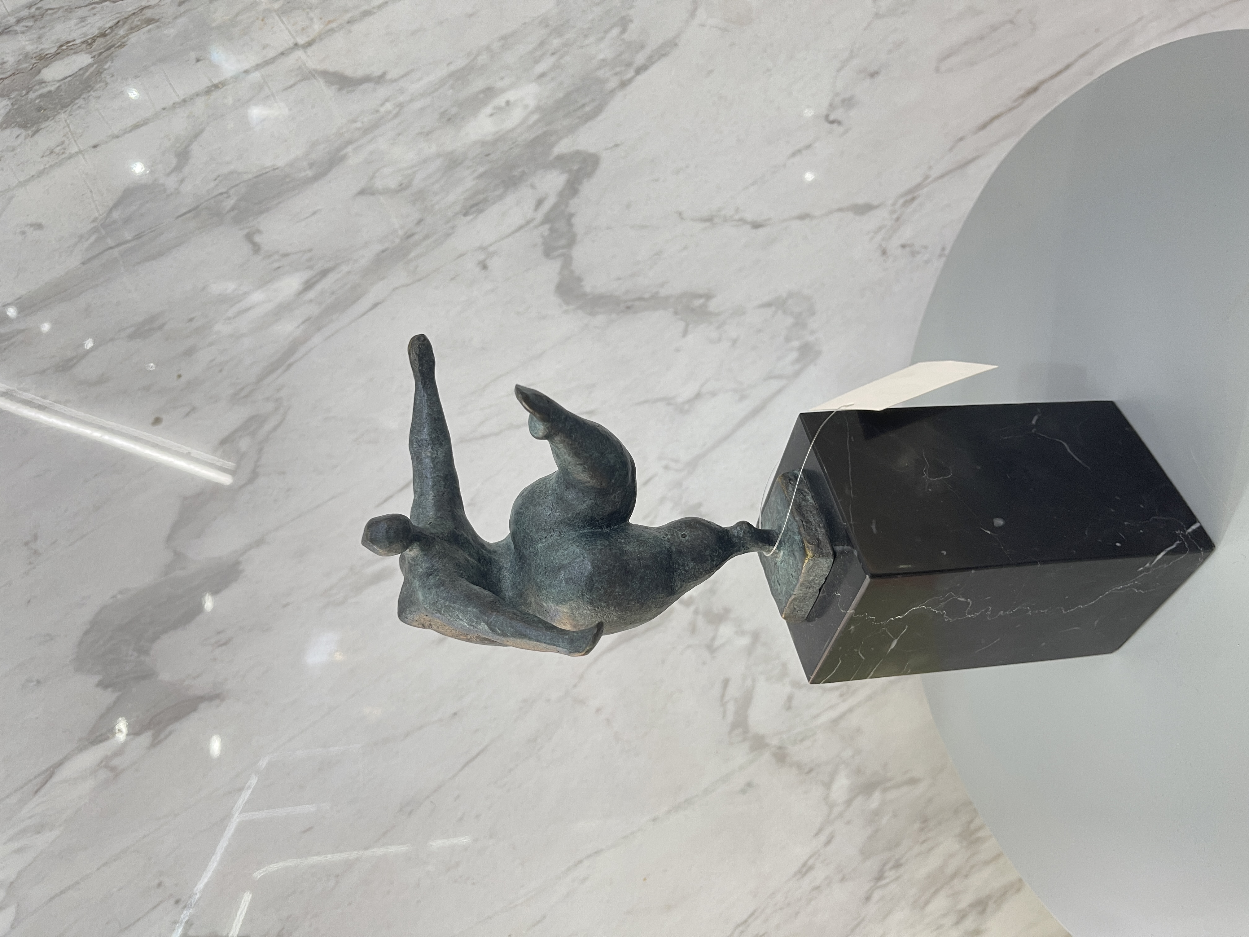 Brass craft ornaments, copper ornaments, abstract fat woman dancing ornaments, craft Application Scenario