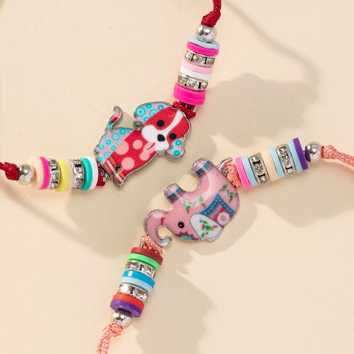 跨境欧美热销彩色软陶手链女弹力夜光桃心爱心手链细节图