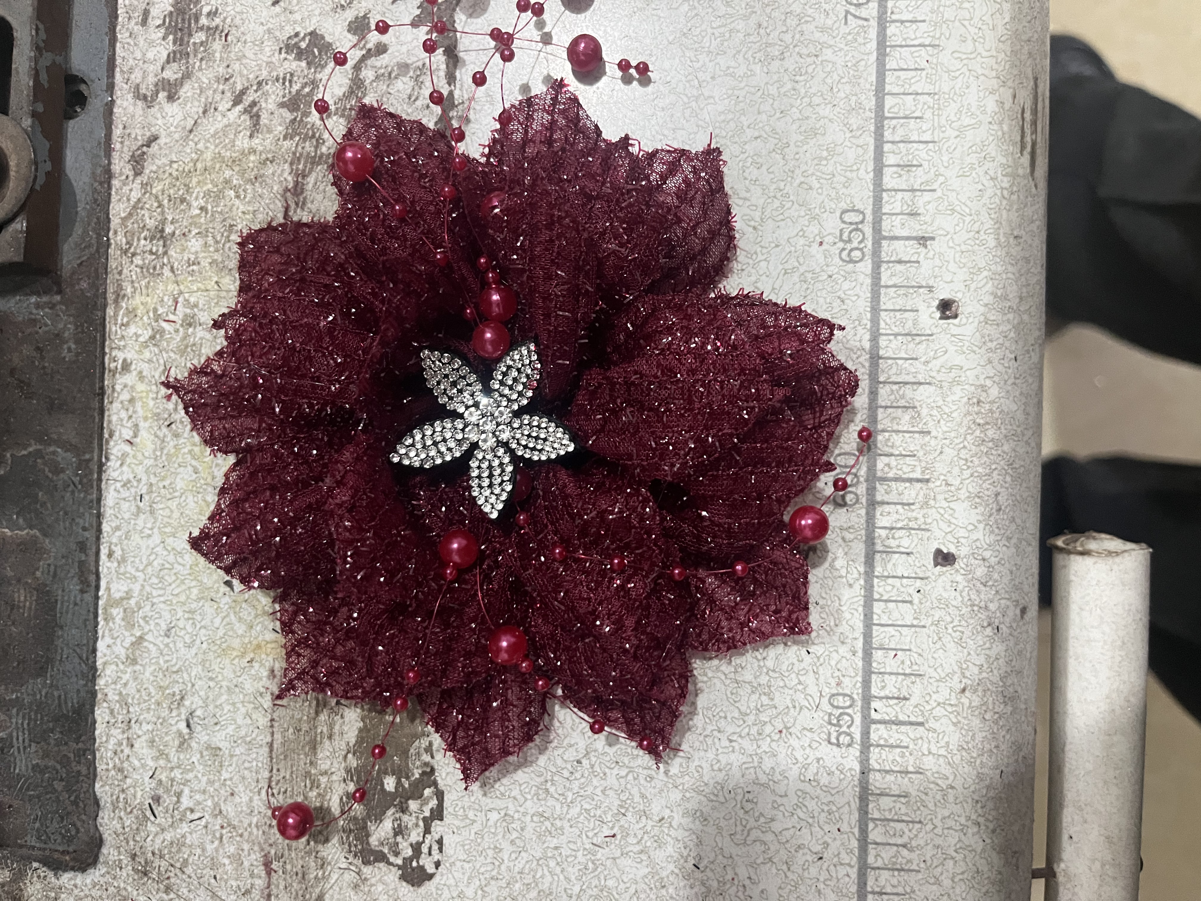亮片4.5双层牡丹花十小蝴蝶抓夹