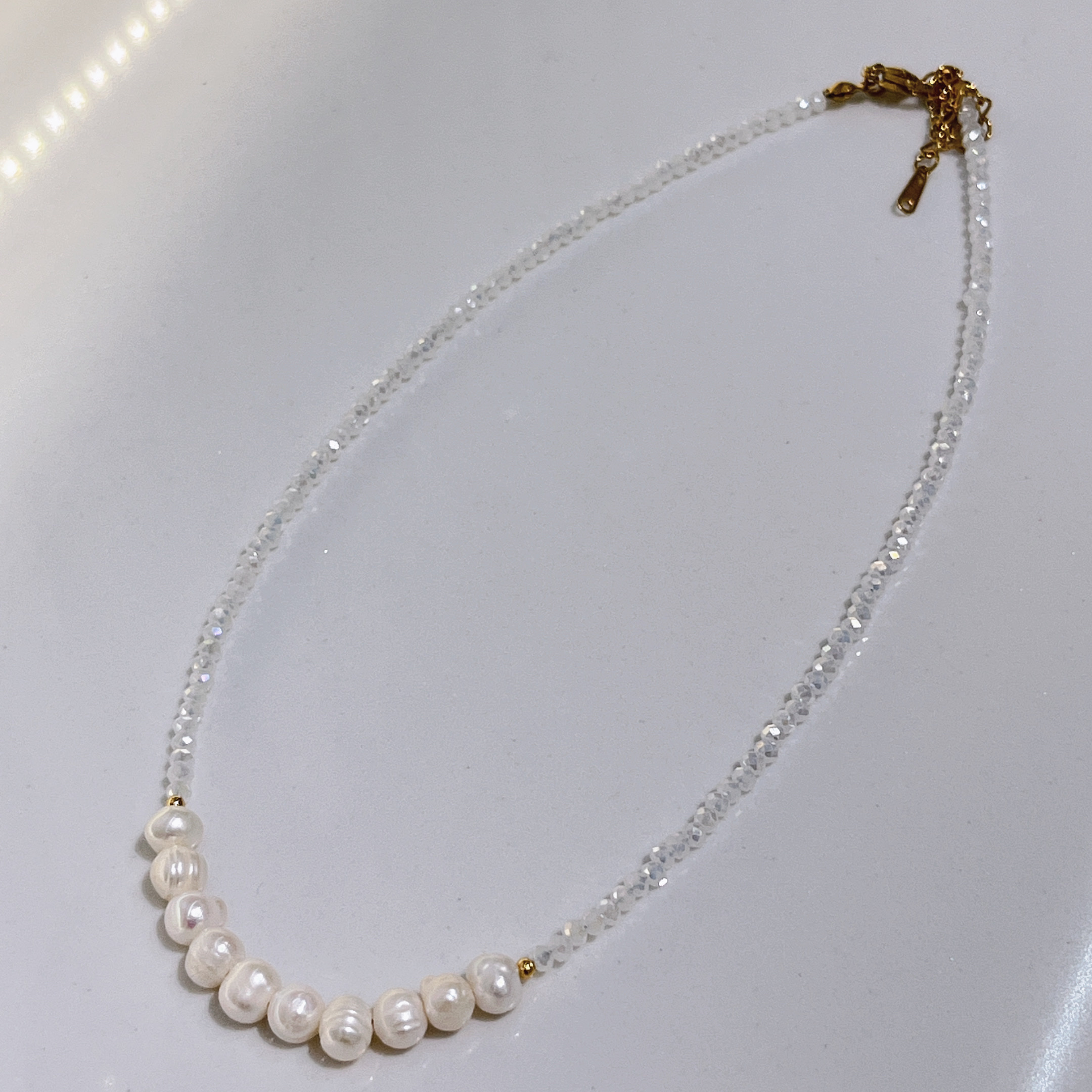 云逸饰家 饰品批发 水晶项链淡水珍珠 天然珍珠首饰 黑色 白色 简约饰品首饰珍珠项链详情7