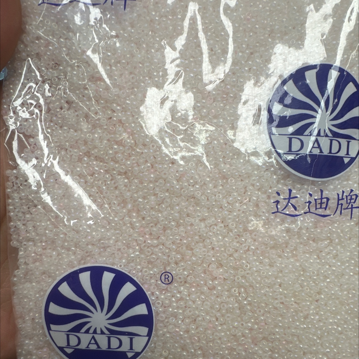 M333透亮玻璃米珠 小颗粒手工串珠 手链编织DIY材料配件