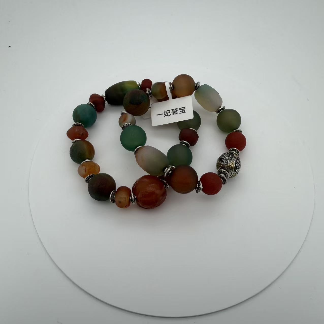 【一妃聚宝】天然玛瑙手串手工串珠细节图