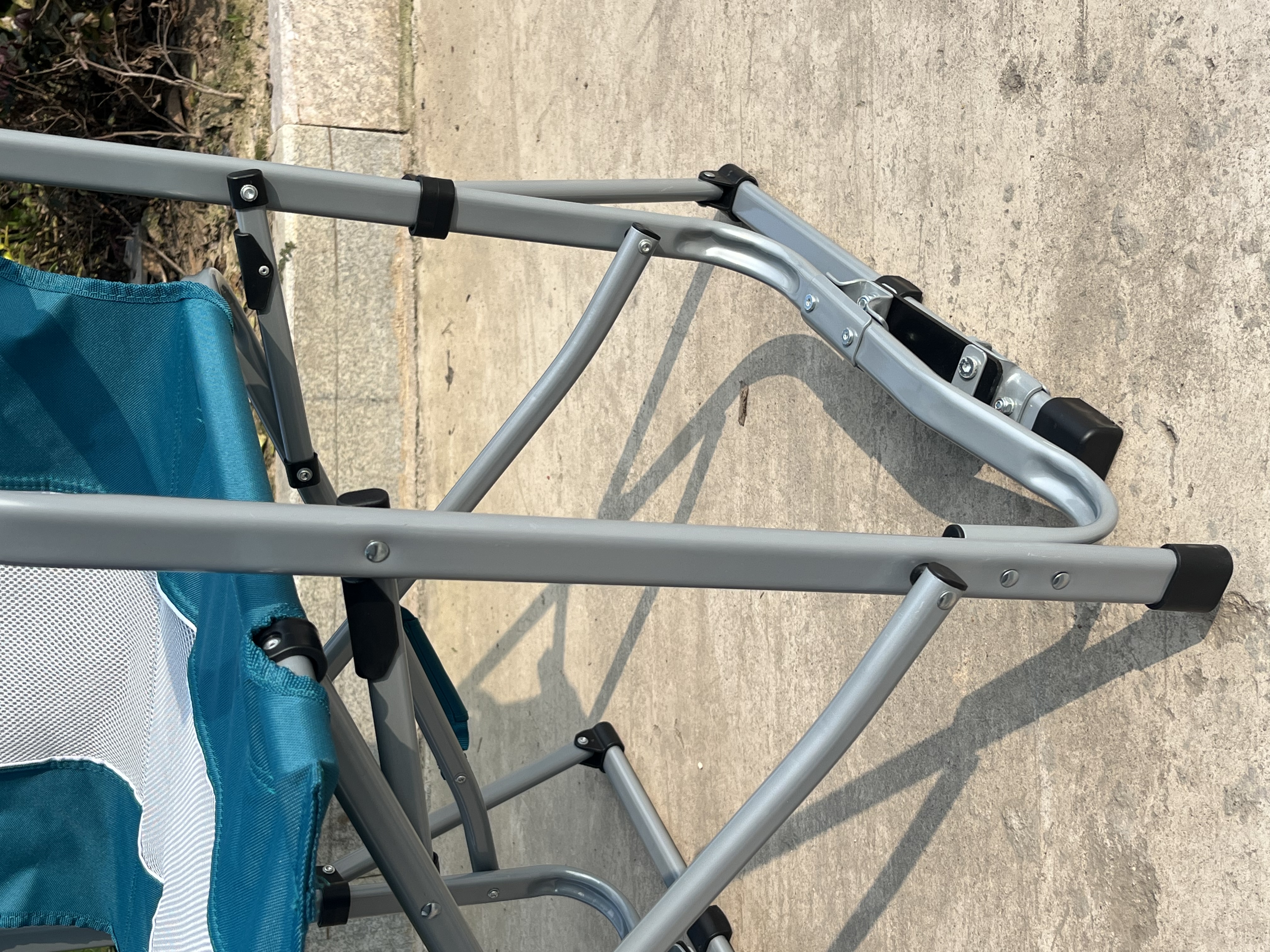 户外折叠椅摇摆椅导演椅休闲沙滩椅露营椅舒适透气靠背摇摇椅钓鱼椅详情图9