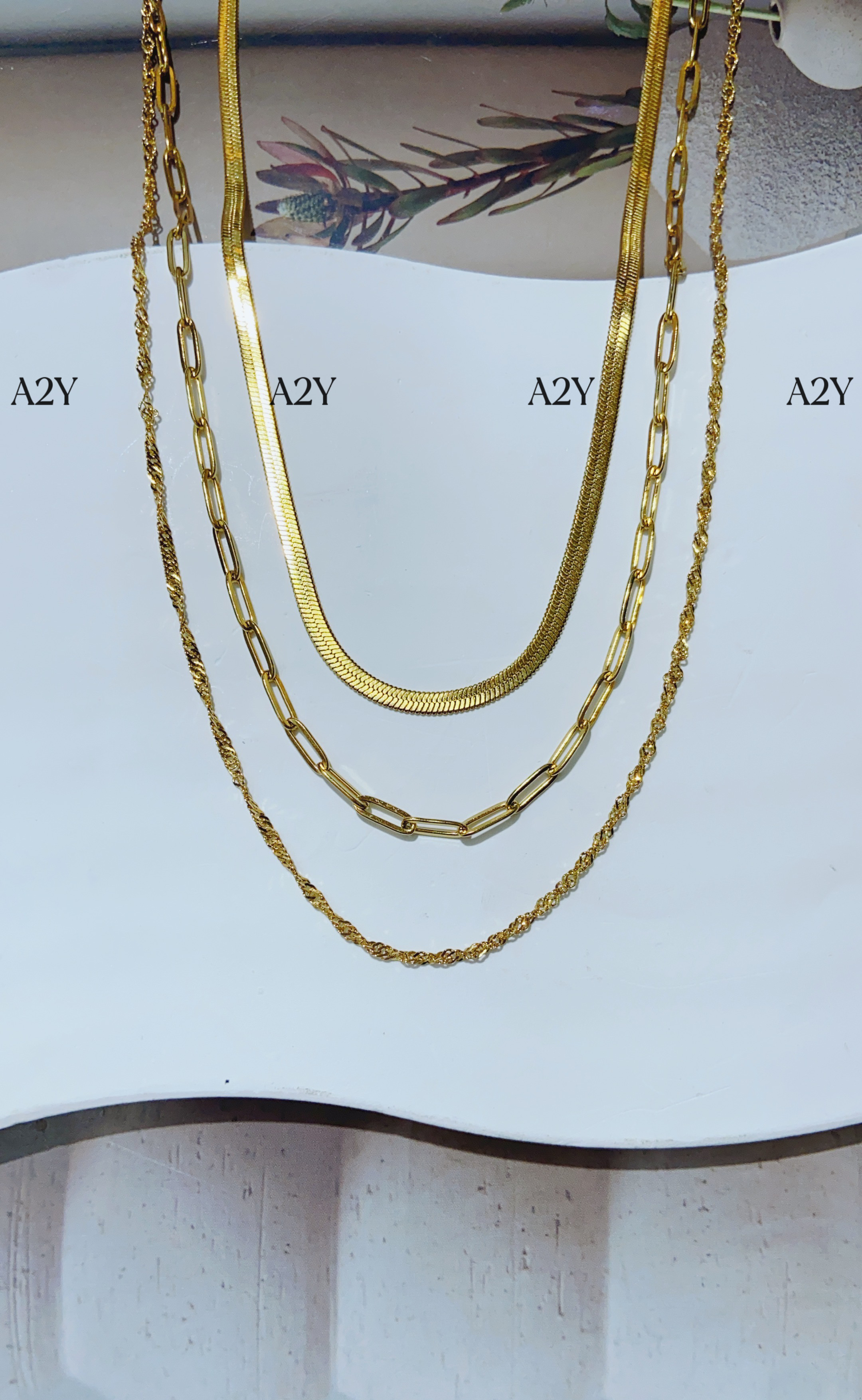 Stainless steel color-preserving electroplated multi-layer style necklaces and bracelets in stock and dispatched immediately. Stainless steel necklaces and jewelry detail image 6