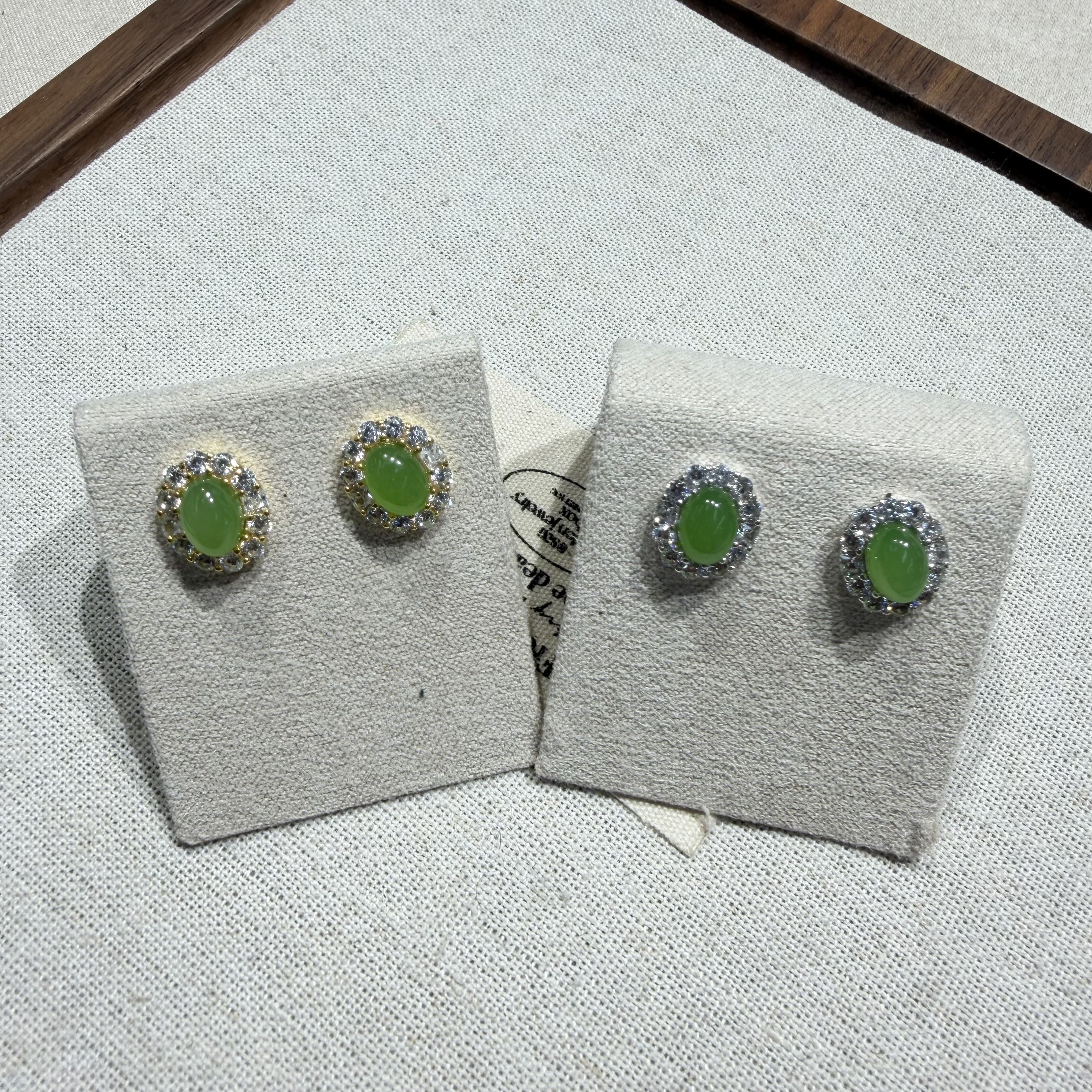 【一妃聚宝】新款和田玉苹果绿耳环S0925耳钉料子浓郁水润仙气灵动详情图1