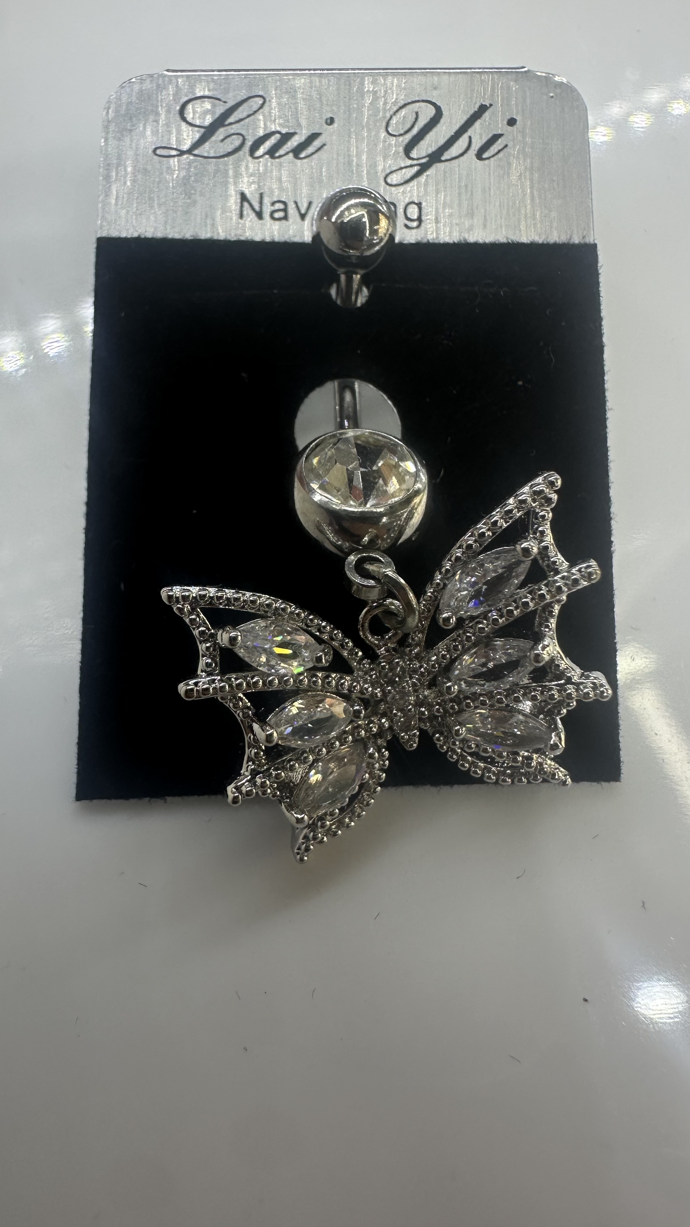 亚马逊热卖饰品、南美、欧美、流行潮流时尚饰品、锆石蝴蝶、肚脐扣、穿刺、潮流时尚饰品。穿刺