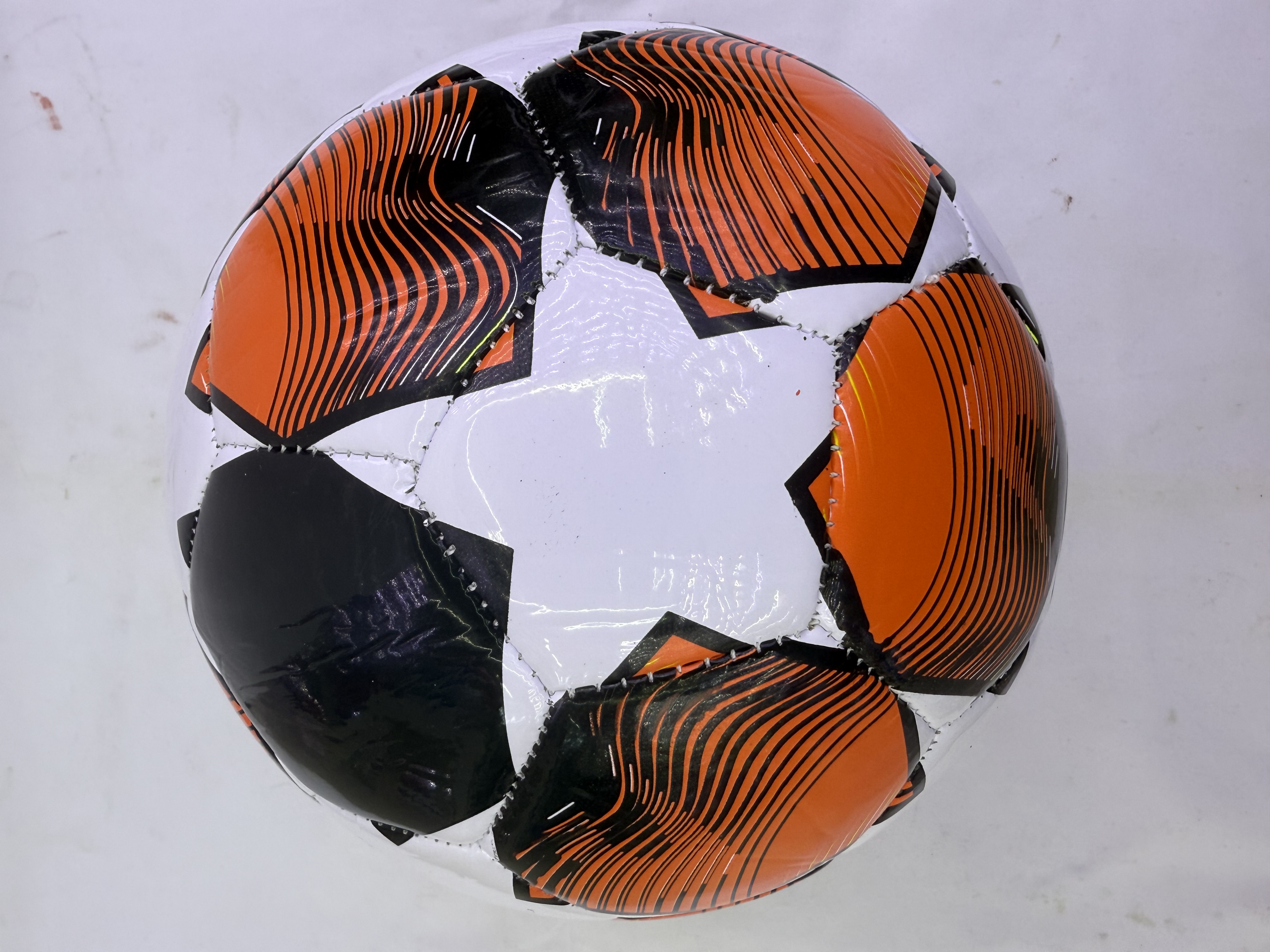 No. 5 foamed PU football five-pointed star color mixed packaging is suitable for children aged 5 and above to adults Specification image