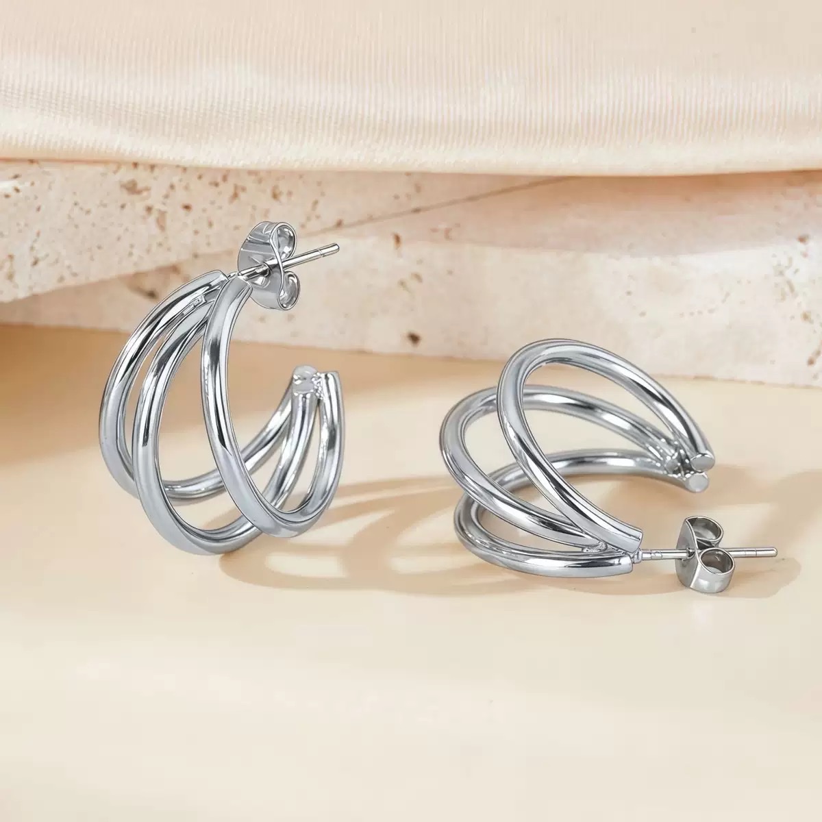 时尚耳钉耳饰简约耳堵防脱落耳饰品女气质百搭耳钉配饰