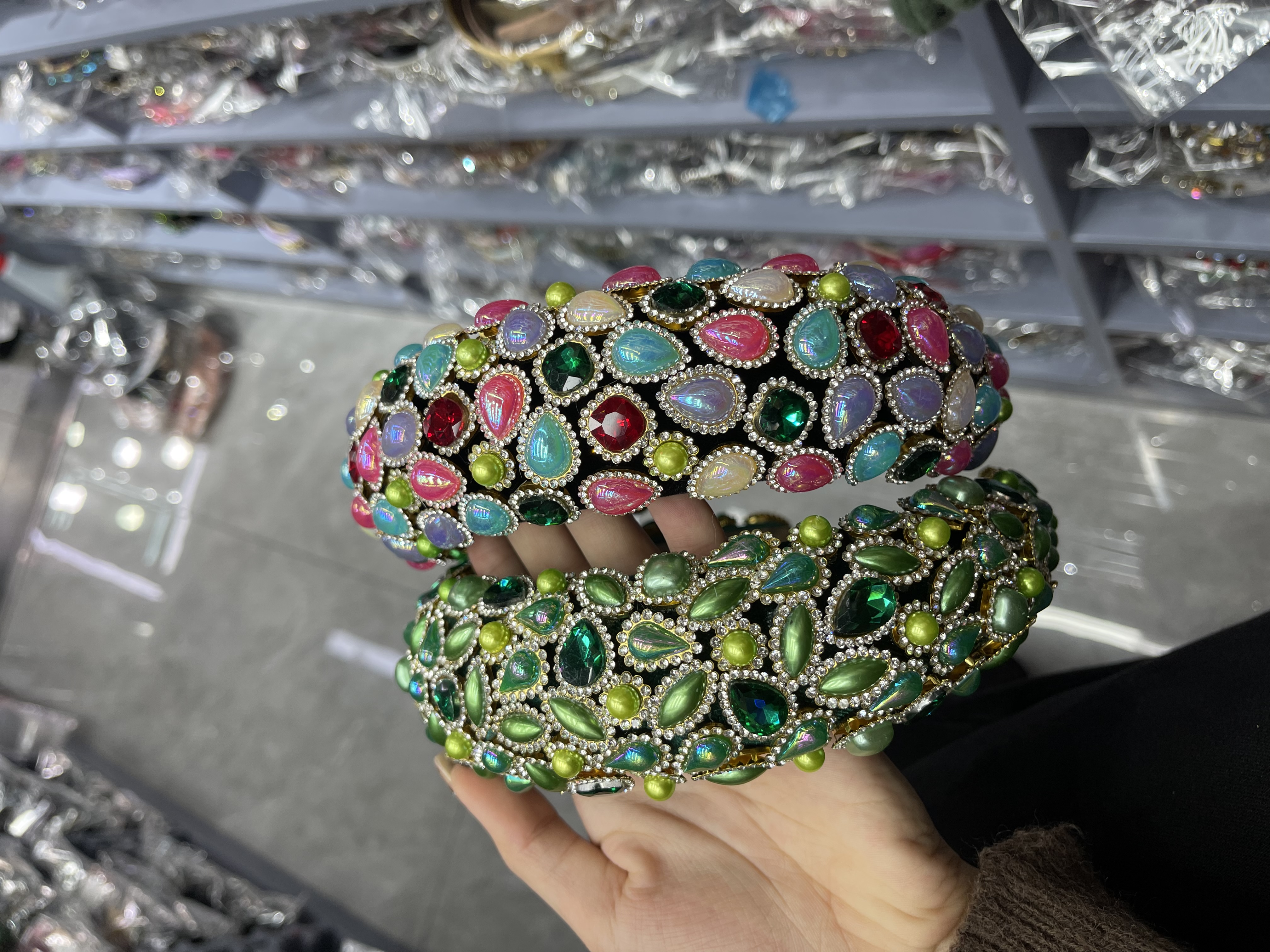 法式复古加厚海绵高颅顶气质头箍重工巴洛克夸张镶满钻珍珠发箍女详情图2