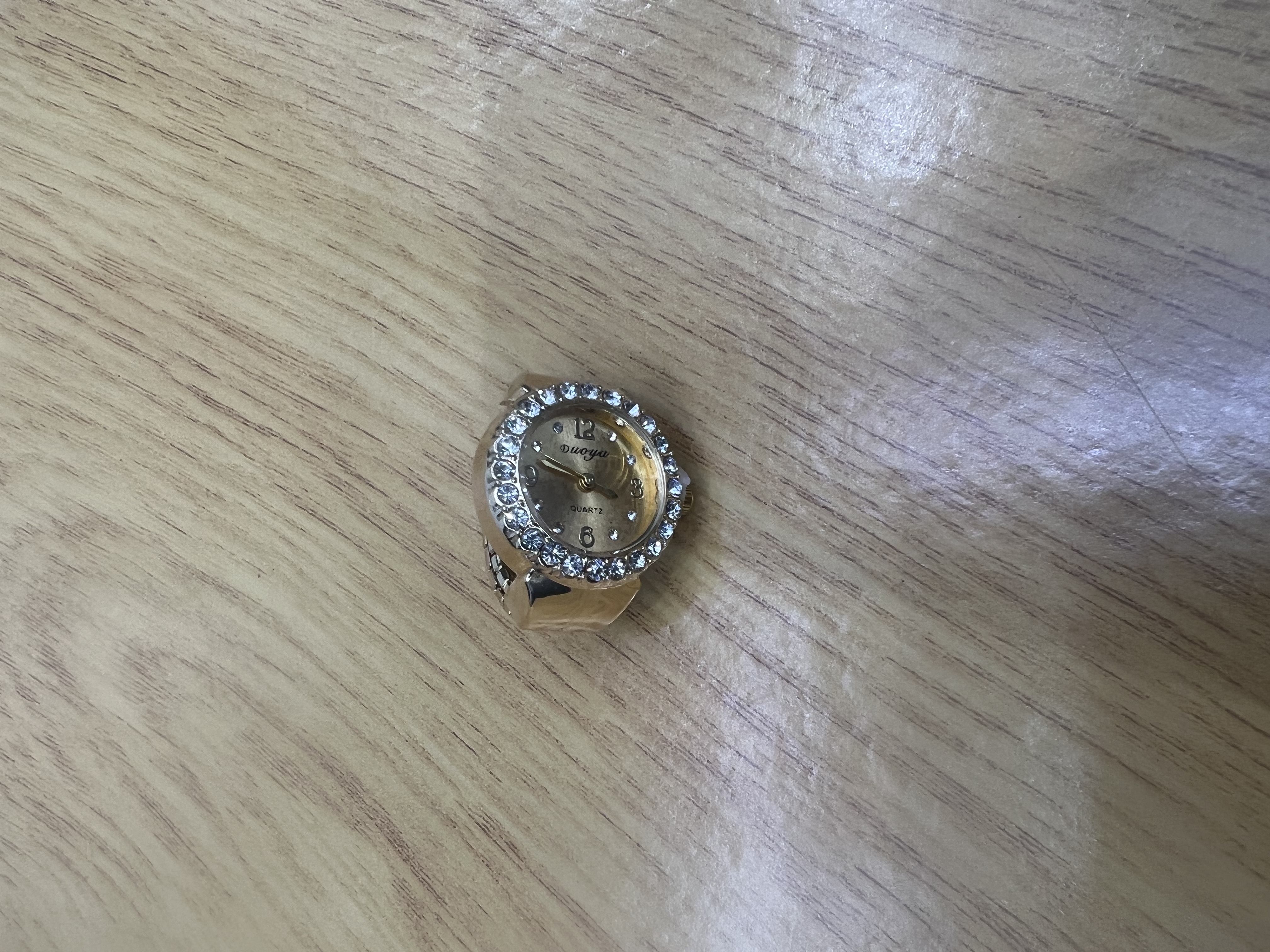 简约时尚戒指手表 百搭小众情侣手指表 迷你时钟创意电子表细节图