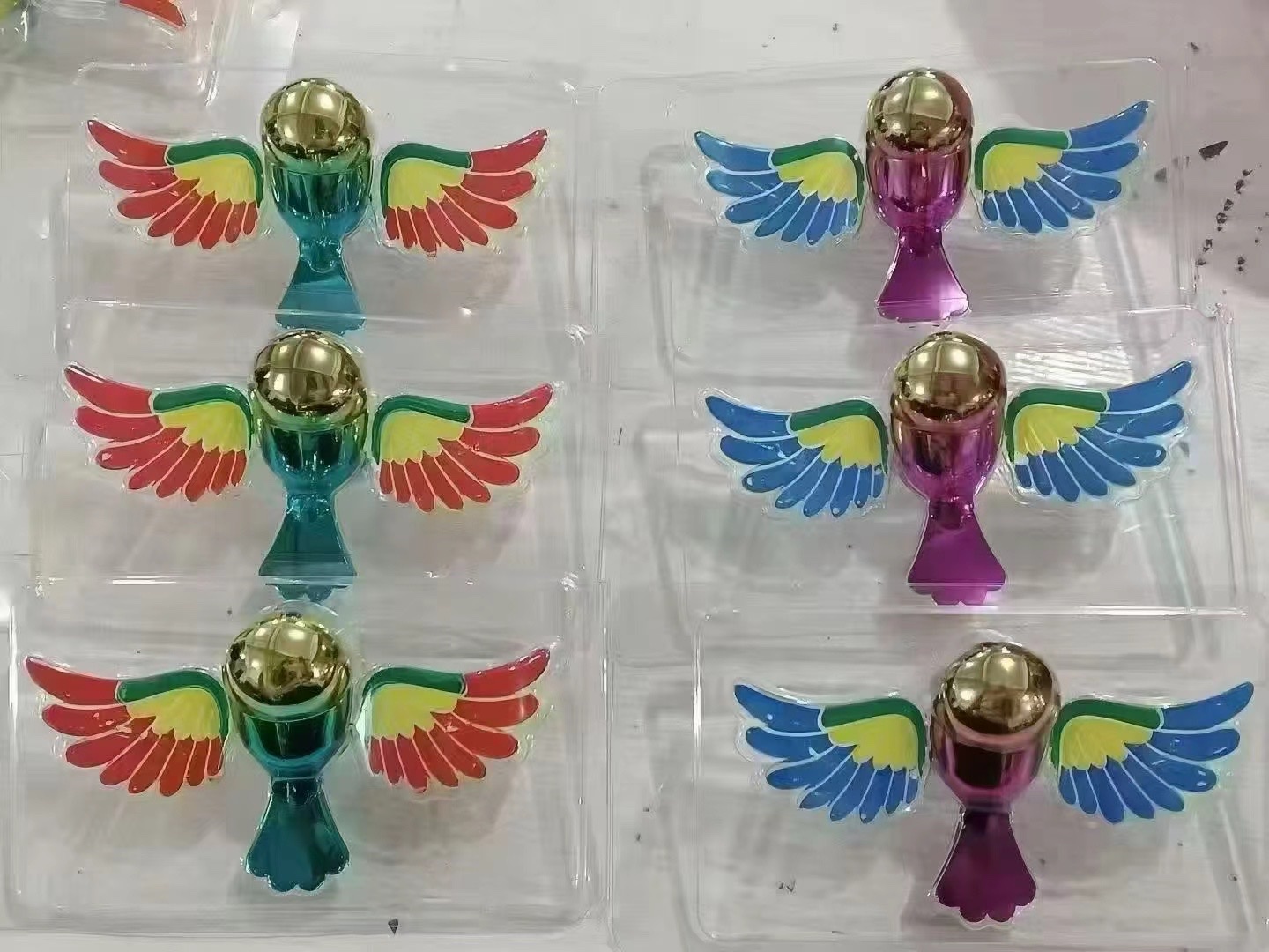 小飞鸟白底实物图