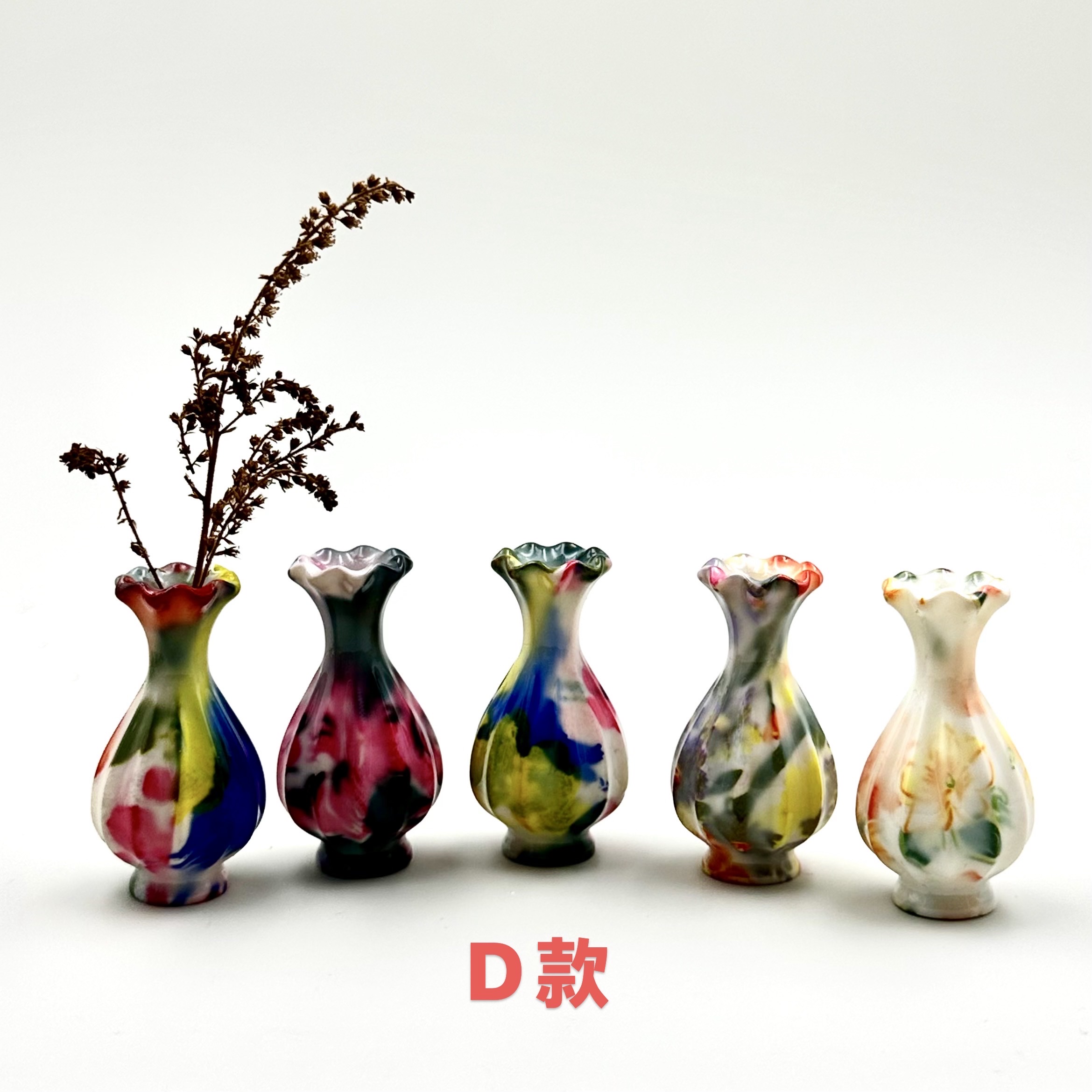 Simulated resin vases, Guofeng toys, flower arrangement ornaments, decorative dollhouses, diy miniature landscape design sense, indoor and outdoor Application Scenario