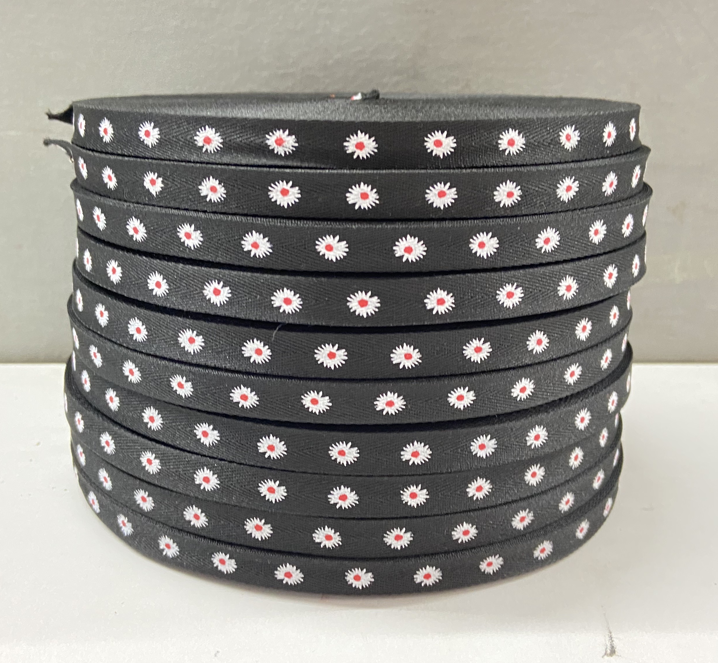 1cm herringbone cotton woven tape, precise color registration printing, ribbon bow decoration, handcrafted material, multi-color woven tape, details, DIY accessories, colorful ribbons detail image 1