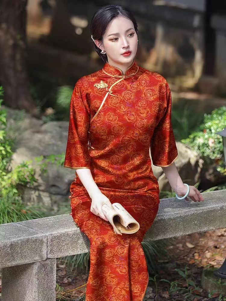 织金老宋锦，玫瑰锦1.4门幅37姆米，料子很有质感，上手有重量感产品图