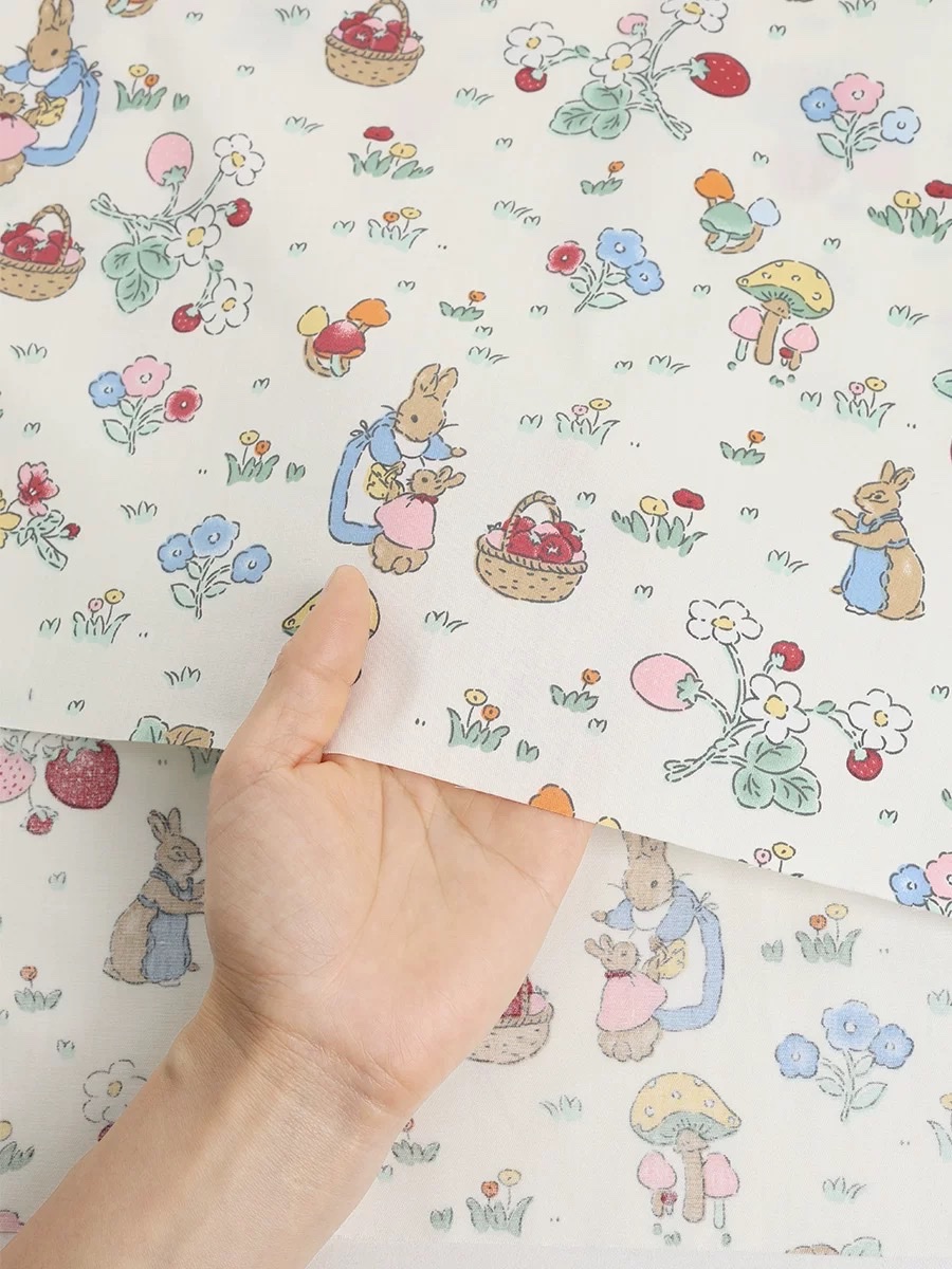 Pure cotton small floral fabric, 100% pure cotton for clothes, skirts, floral fabric, handcrafted fabric tips, cotton-padded jackets, cotton fabric details Picture