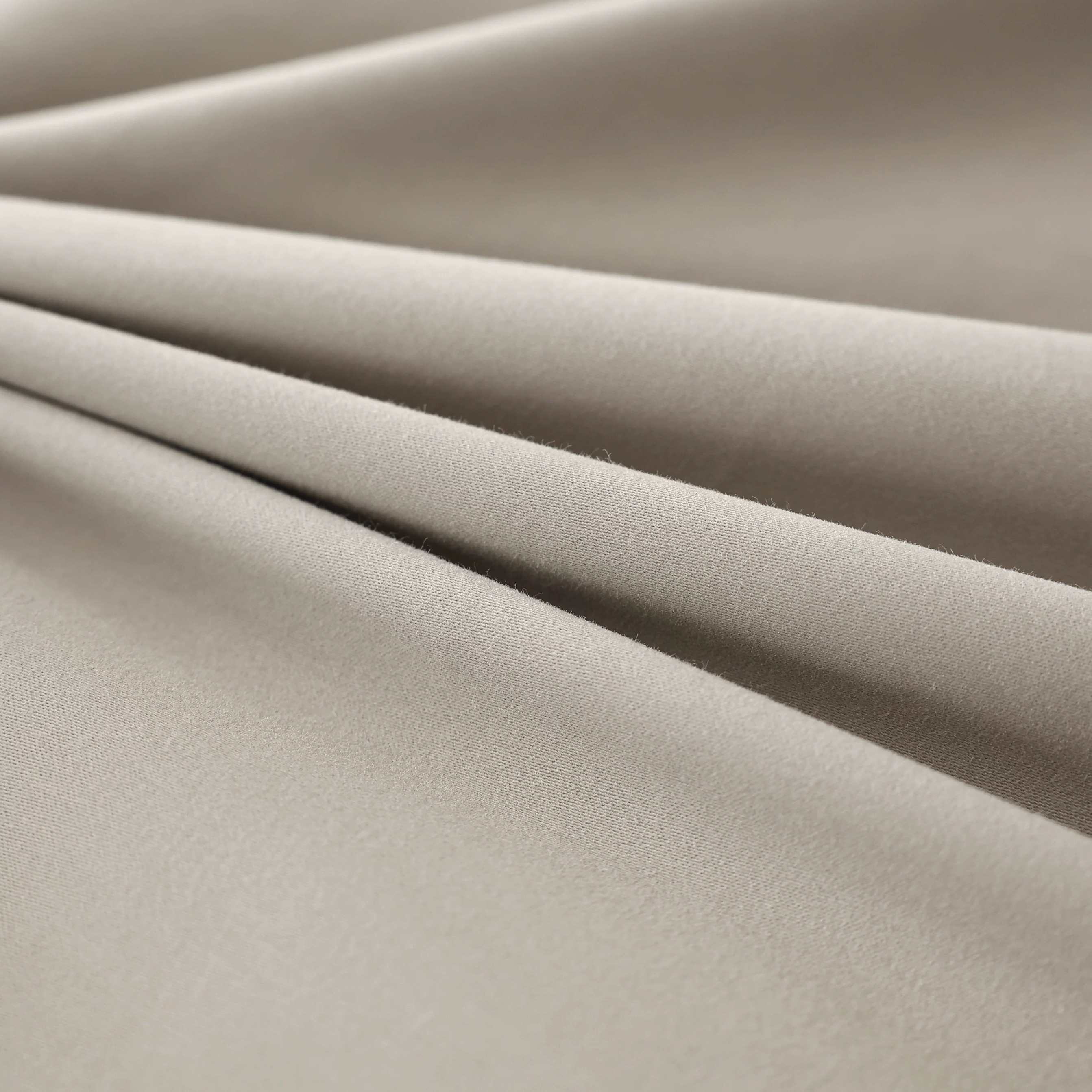 Authentic 60-count tribute satin brushed fabric, long-staple cotton, autumn and winter pure cotton fabric, custom-made quilt covers, bed sheets and bed covers Application Scenario