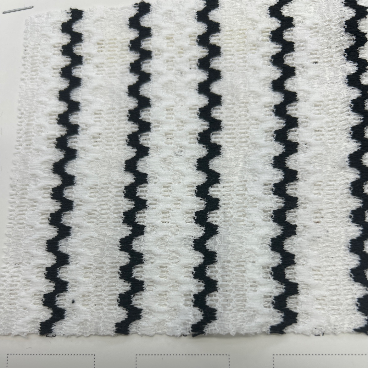 Jacquard 6037 detail image 2