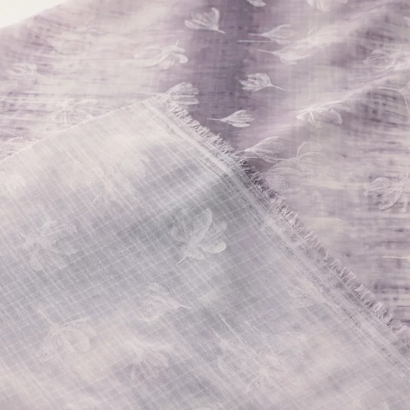 Limited edition dreamy purple horizontal stripe tie-dyed printed anti-wrinkle drape fabric three-dimensional white flower cheongsam and Hanfu fabric Item Picture