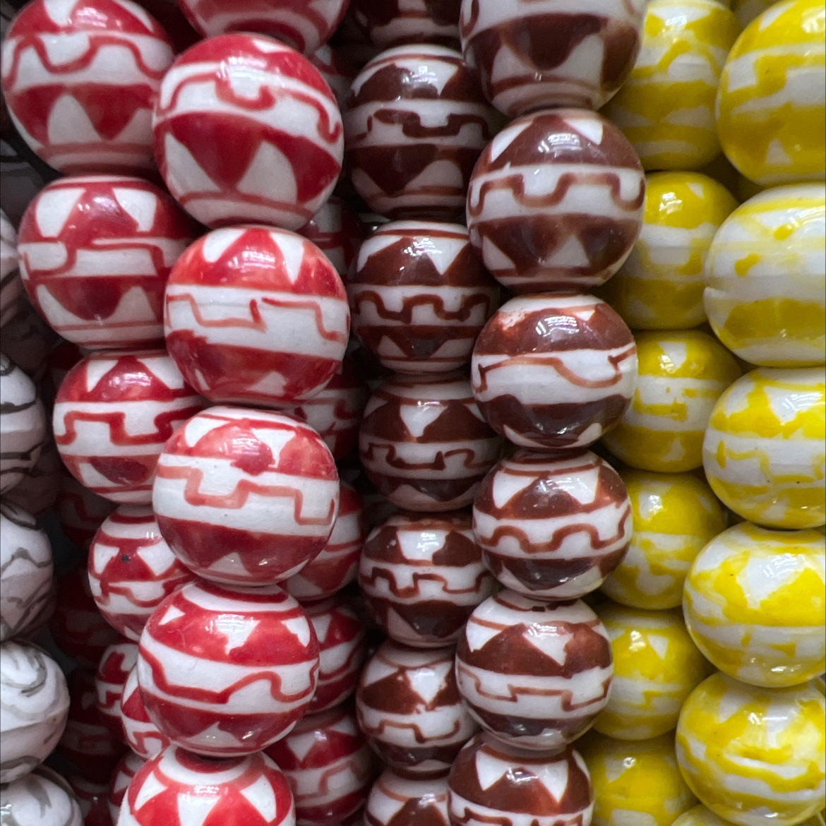 厂家直销陶瓷圆珠异形珠手绘diy手工珠子产品图