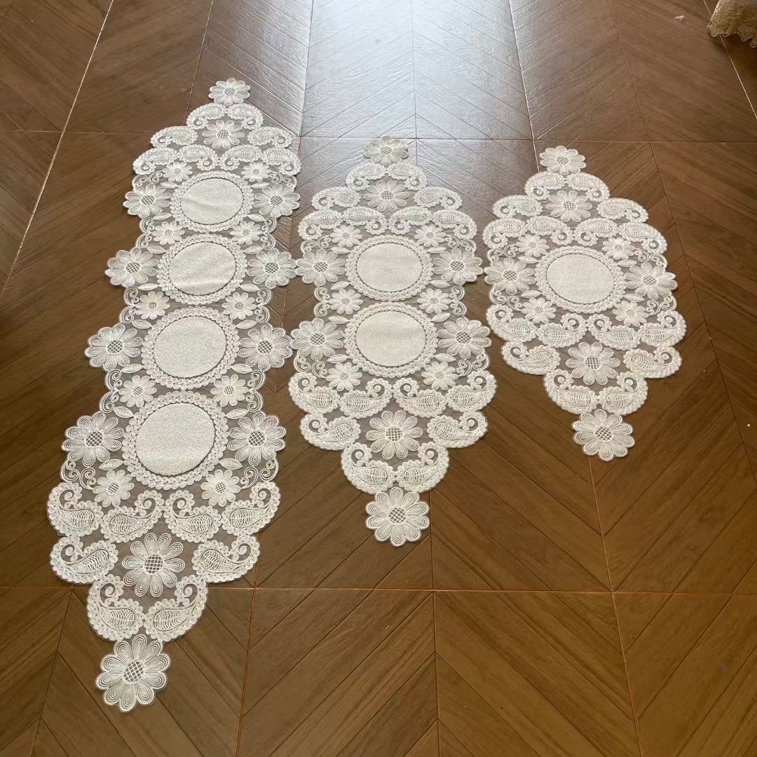 蕾丝刺绣高档花边大小桌旗详情图5