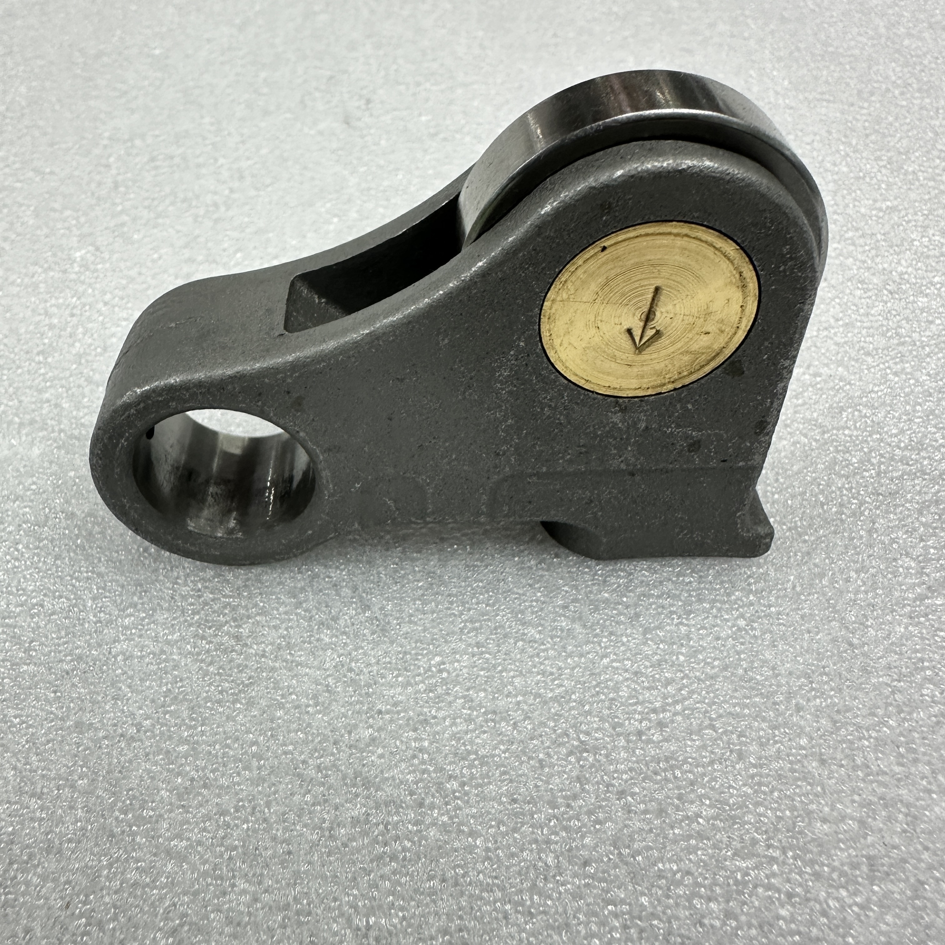 Excavator parts are suitable for CAT C13 engine valve tappets 251-1004 and 251-1005 Item Picture