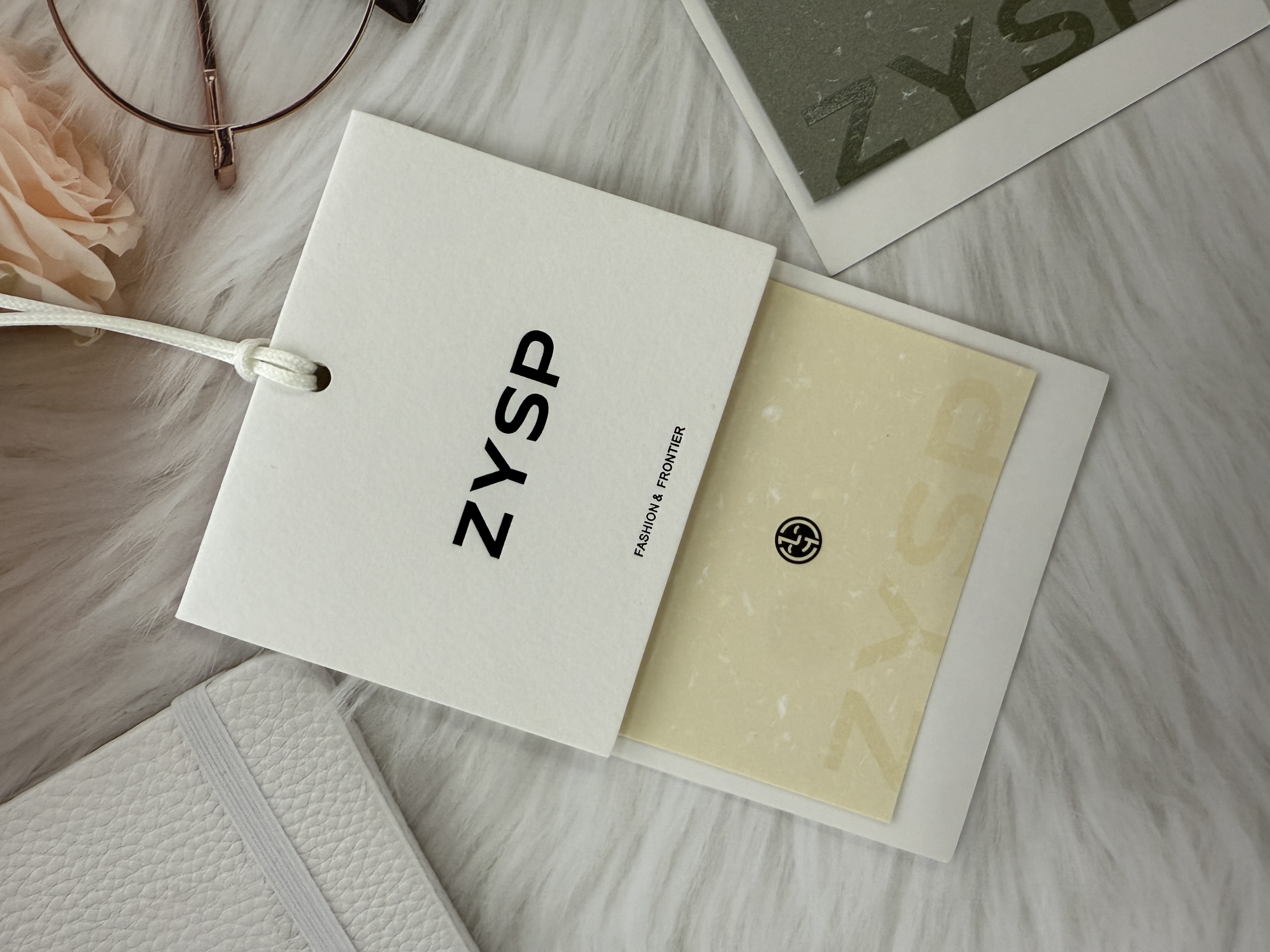 商标吊牌服装辅料高品质定制个性设计时尚简约耐用标签配件详情图17