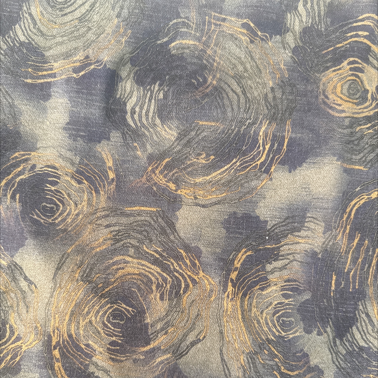 The polyester printed fabric is soft to the touch, a colorful and fashionable home clothing fabric, 55 purple