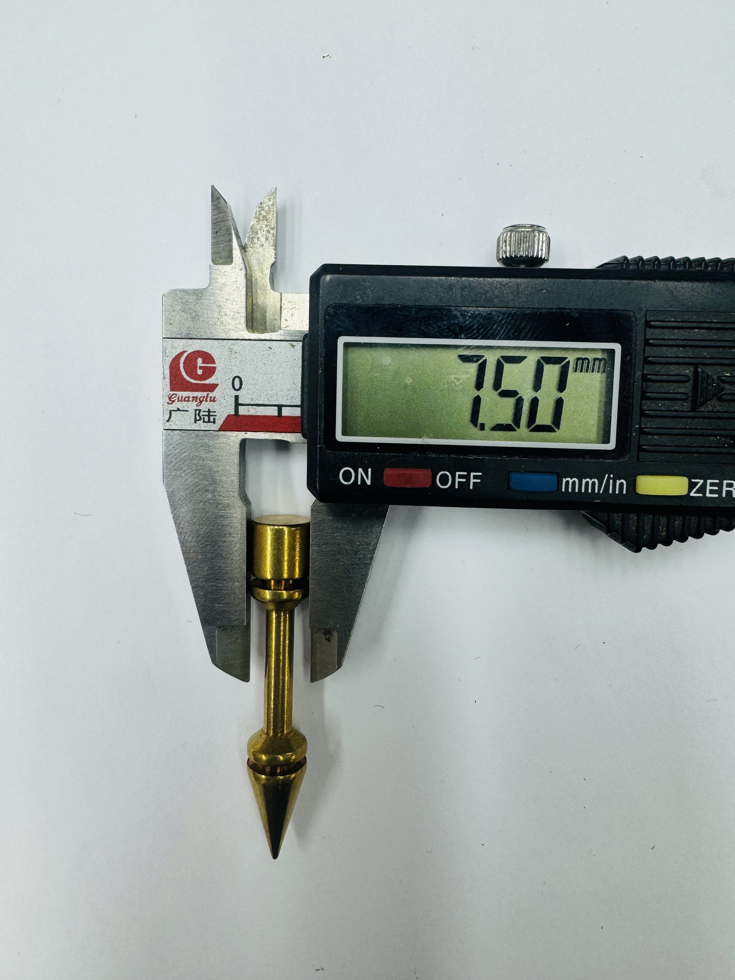 中国浙江省义乌市国际商贸城一区E3-8887新视界饰品配件7.5mm*43mm铜吊