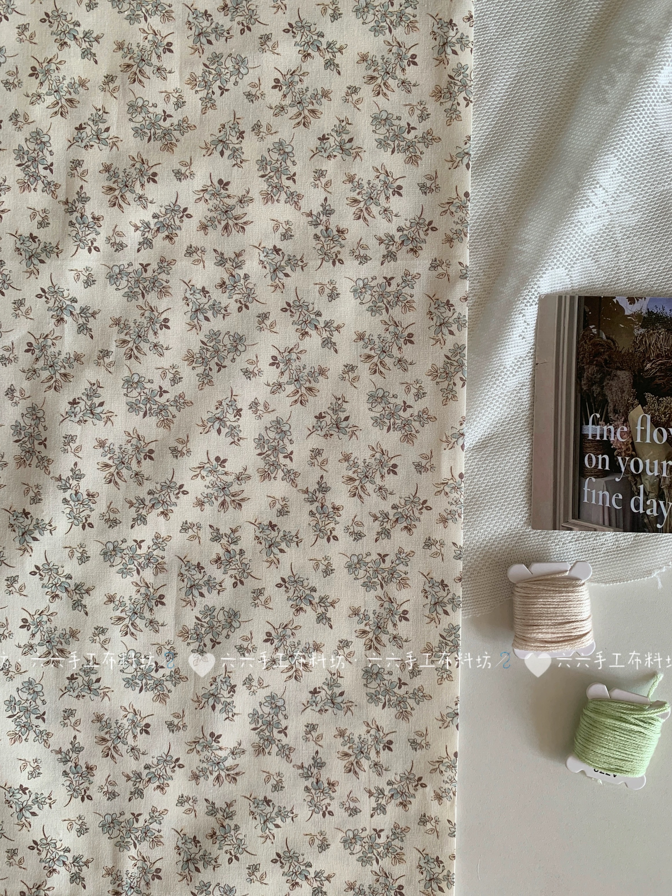 All-cotton 40-count printed fabric, ins simple and elegant retro small floral print fabric, home wear, hair accessories, hair bands, children's clothing fabric, diy fabric Specification image