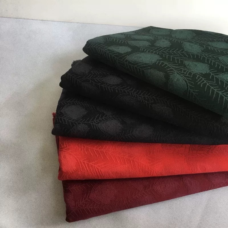 Thick cotton and linen double-sided jacquard fabric for early spring, autumn and winter clothing, thickened in 7 colors to choose from details Picture