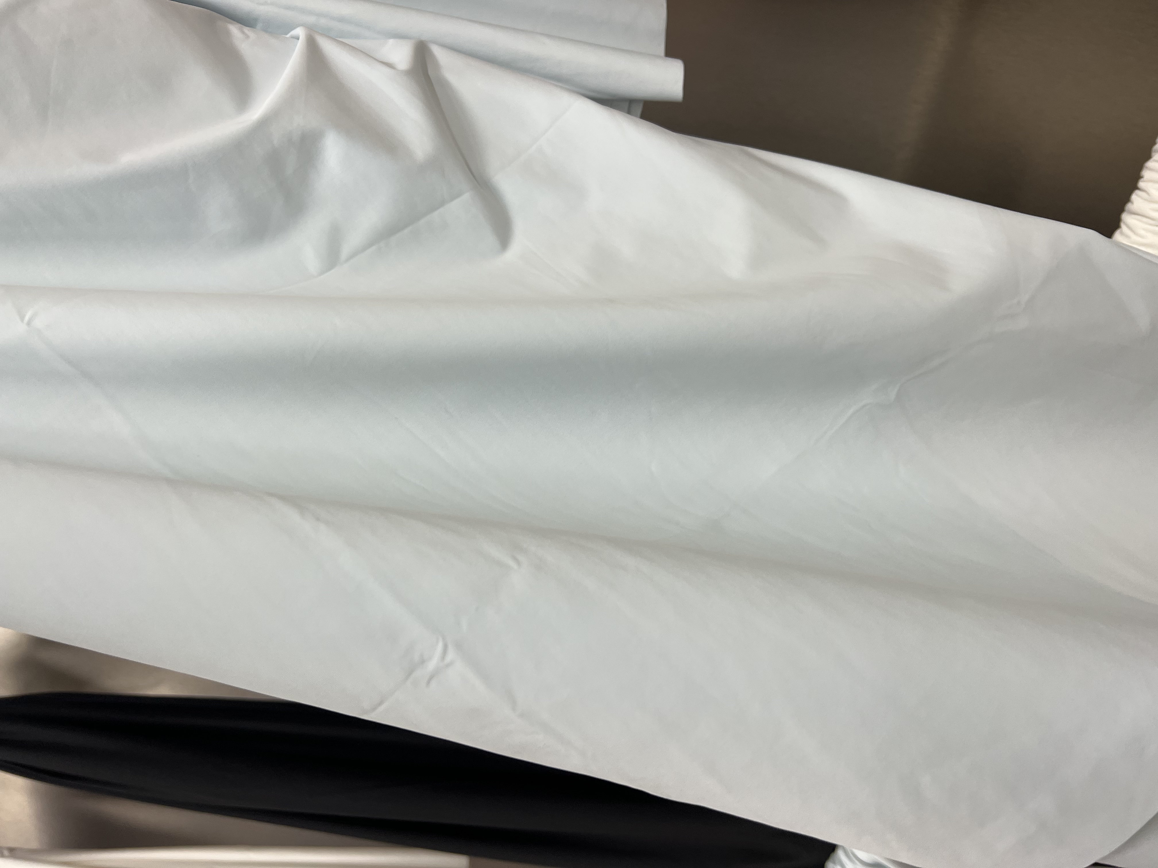 Quick-drying and super drape fabric for yoga, running and fitness clothing detail image 3