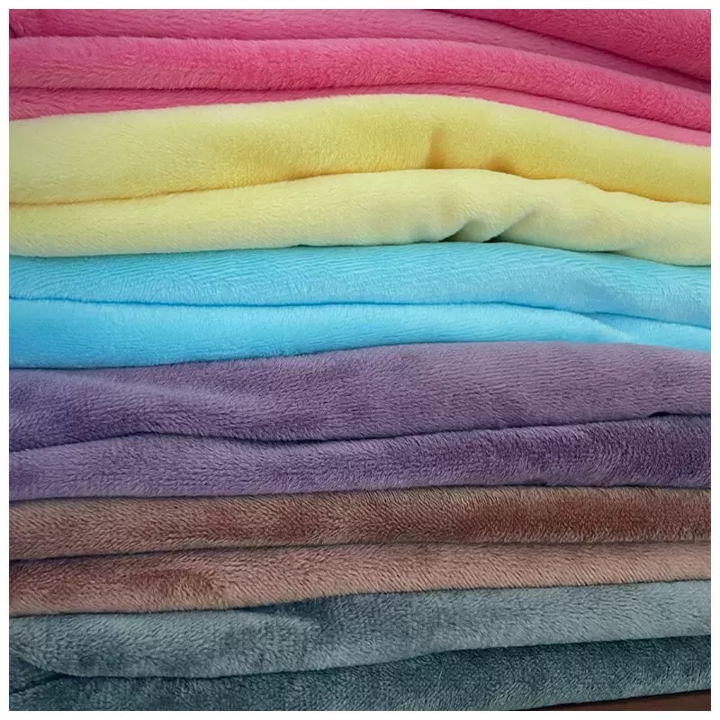 The manufacturer supplies 1.5-cent high crystal super soft fabric for luggage, home textiles, toys and handicrafts Specification image